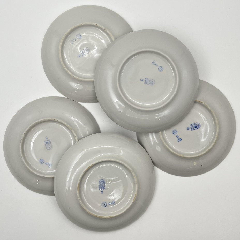 Набор из 5-ти чайных пар с цветочным декором, фарфор, деколь, золочение, Рижский фарфорово-фаянсовый завод, СССР, 1970-1980 гг.