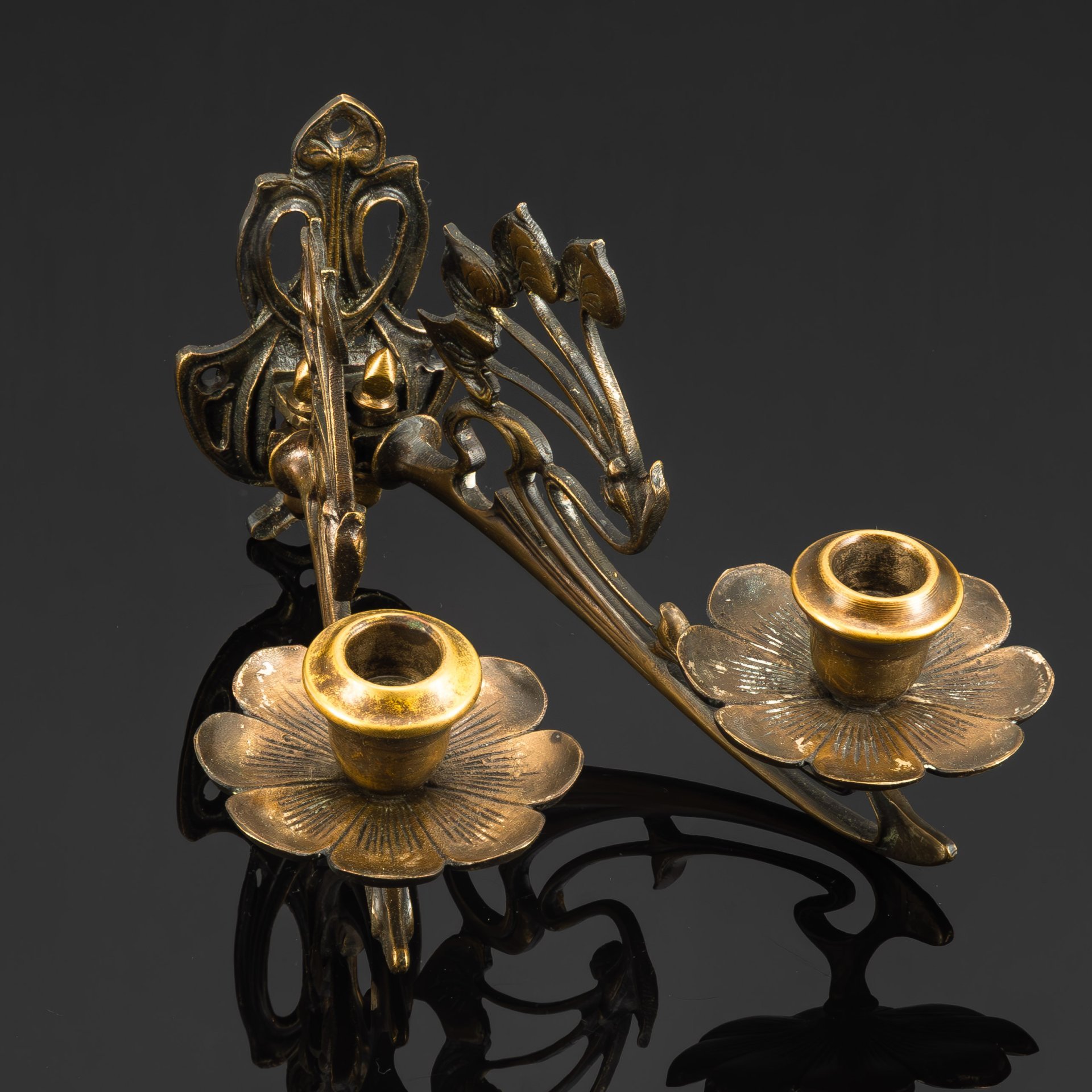 Подсвечник (бра) на 2 свечи в стиле Модерн, металл, тонировка, Европа, 1930-1960 гг.