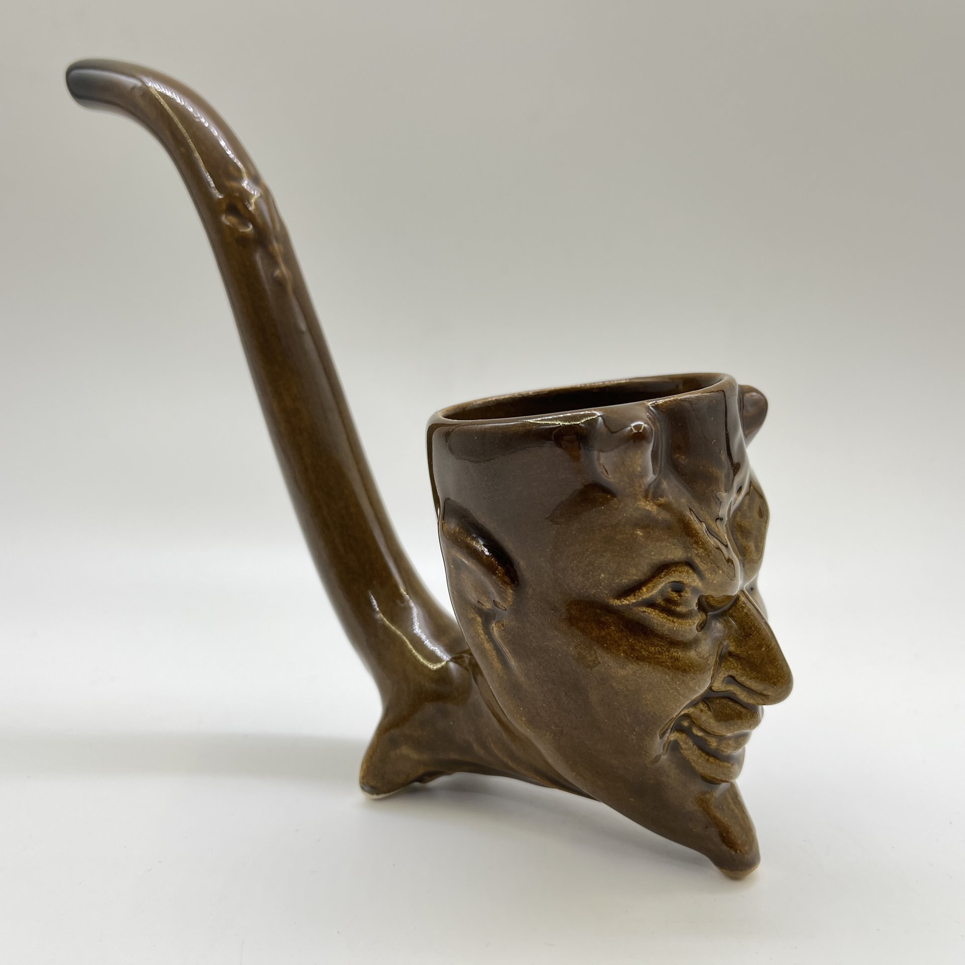 Кружка-поильник "Мефистофель", керамика, полива, СССР, 1970-1990 гг.