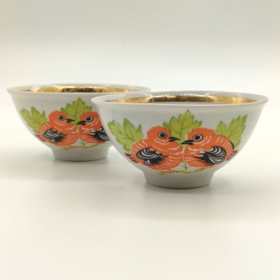 Пара пиал с орнитологическим декором, фарфор, деколь, золочение, Самаркандский фарфоровый завод, СССР, 1972-1982 гг.