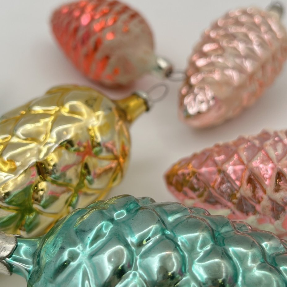 Набор винтажных ёлочных игрушек "Шишки" (6 шт.)