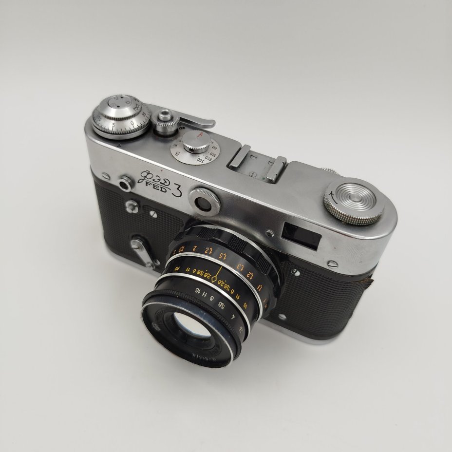 Фотоаппарат "ФЭД-3" с объективом "Индустар-61 Л/Д" в оригинальном кофре, металл, стекло, пластик, Харьковский машиностроительный завод им. Дзержинского (ФЭД), Харьковский машиностроительный завод им. Дзержинского (ФЭД)