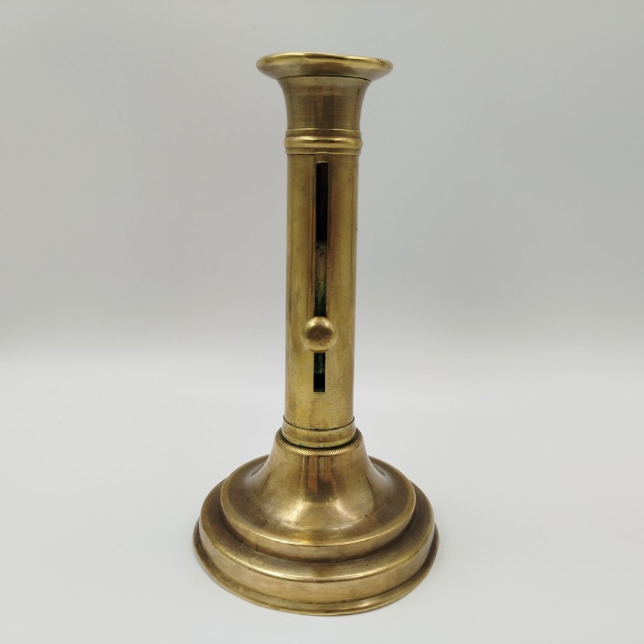 Подсвечник с подъемным механизмом, латунь, литье, Европа, 1950-1980 гг.
