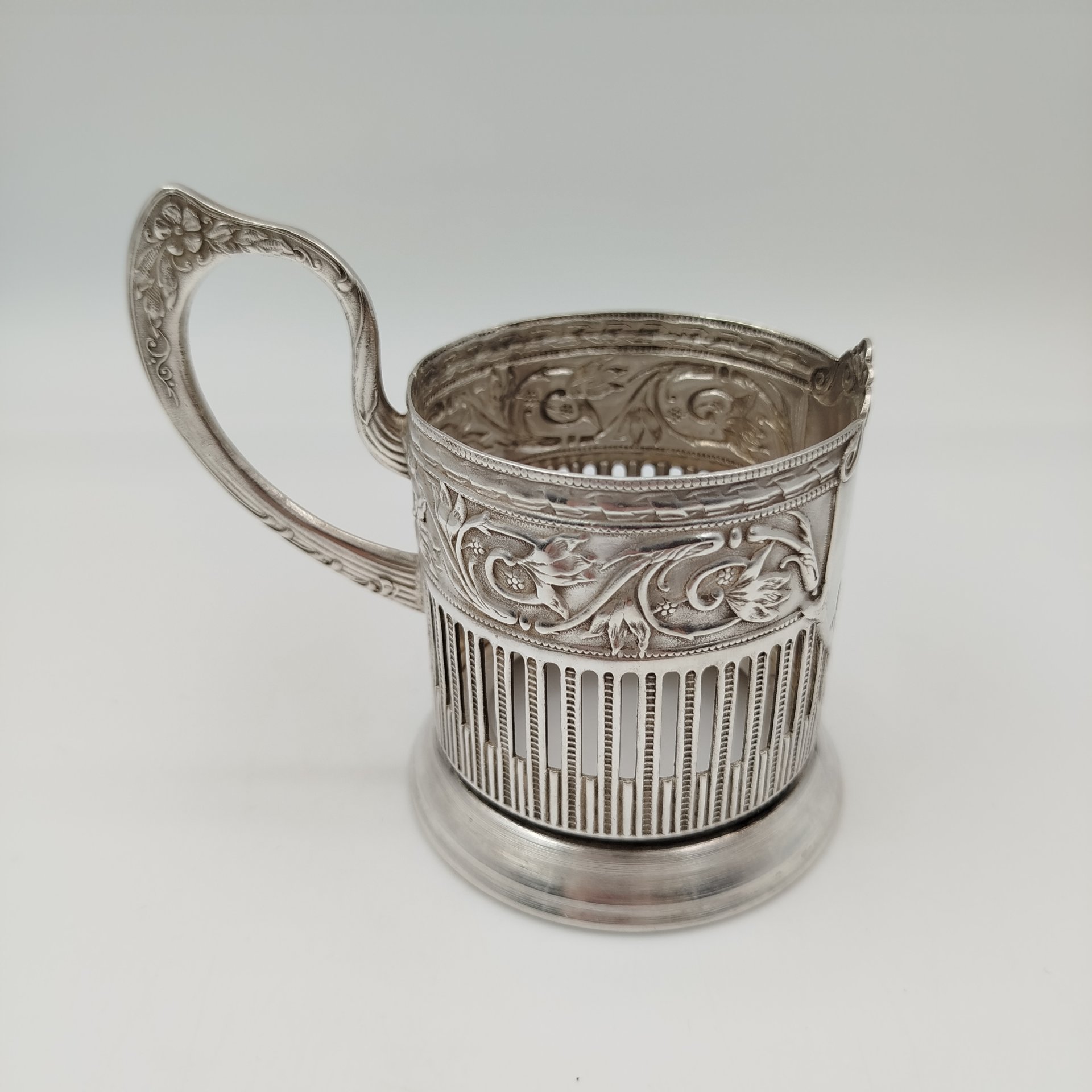 Подстаканник "Спасская башня", мНЦ (медь-никель-цинк), Кольчугинский завод цветных металлов, СССР, 1950-1980 гг.