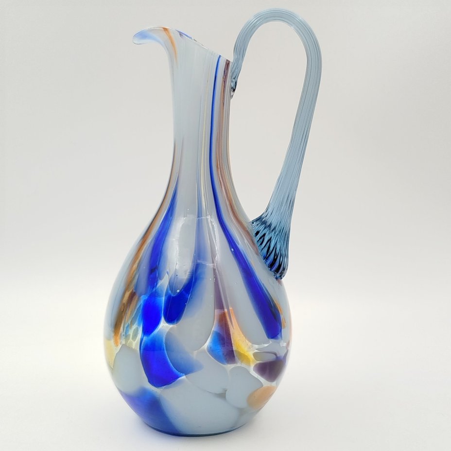 Кувшин с декором виде цветных полос и пятен, цветное стекло, гутная техника, СССР, 1970-1990 гг.