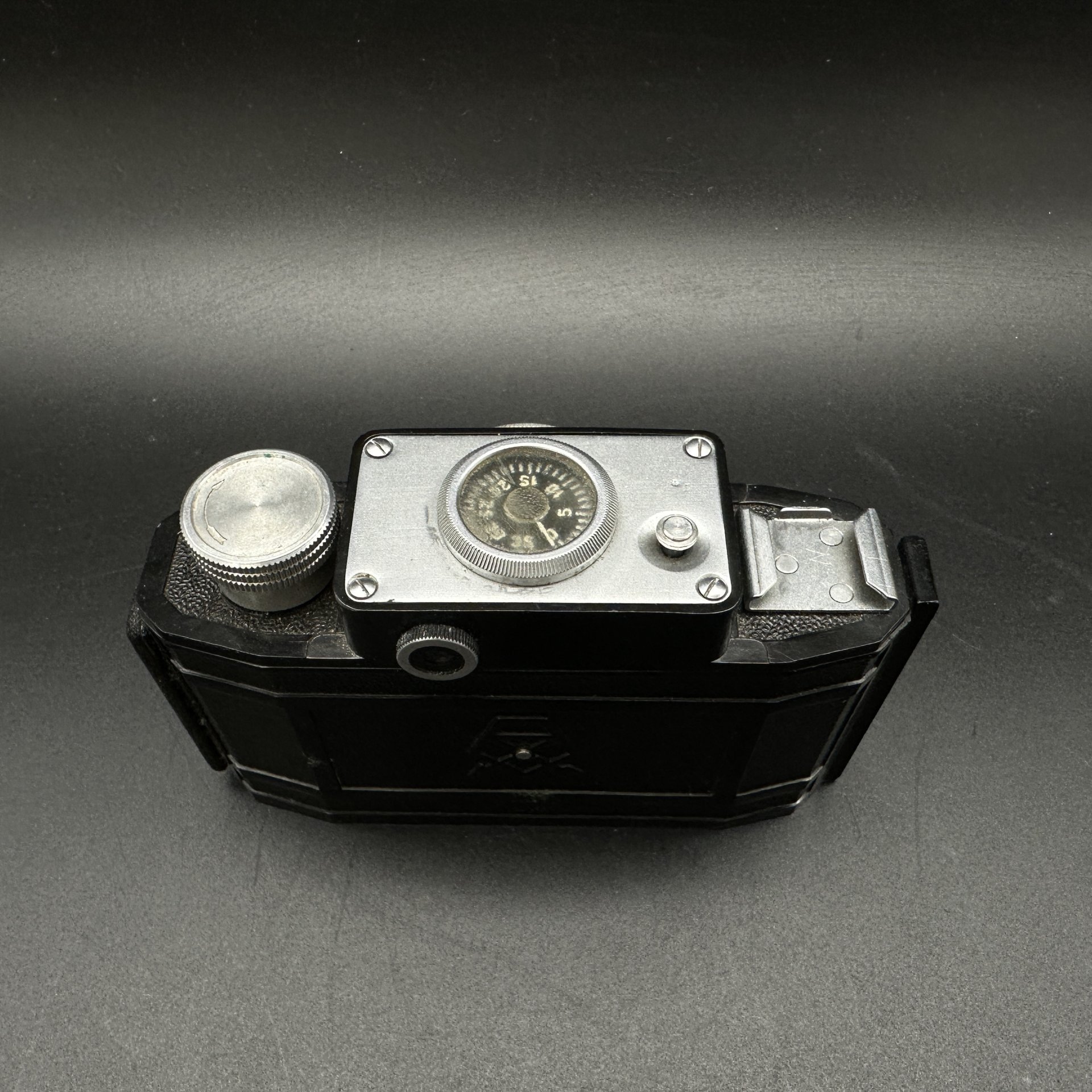 Фотоаппарат "Смена-2" в оригинальном кофре, Государственный оптико-механический завод имени ОГПУ (ГОМЗ)