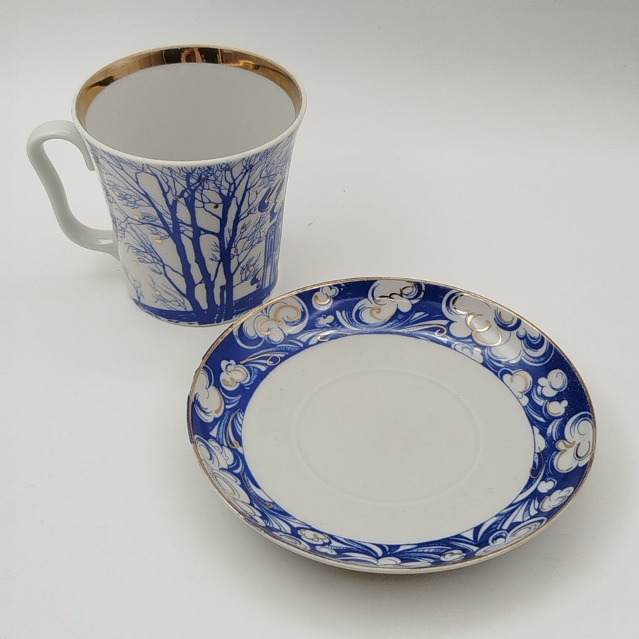 Пара кофейная "У ручья" (форма "Витая"), фарфор, деколь, Ленинградский фарфоровый завод (ЛФЗ), Россия, 1989-2001 гг.