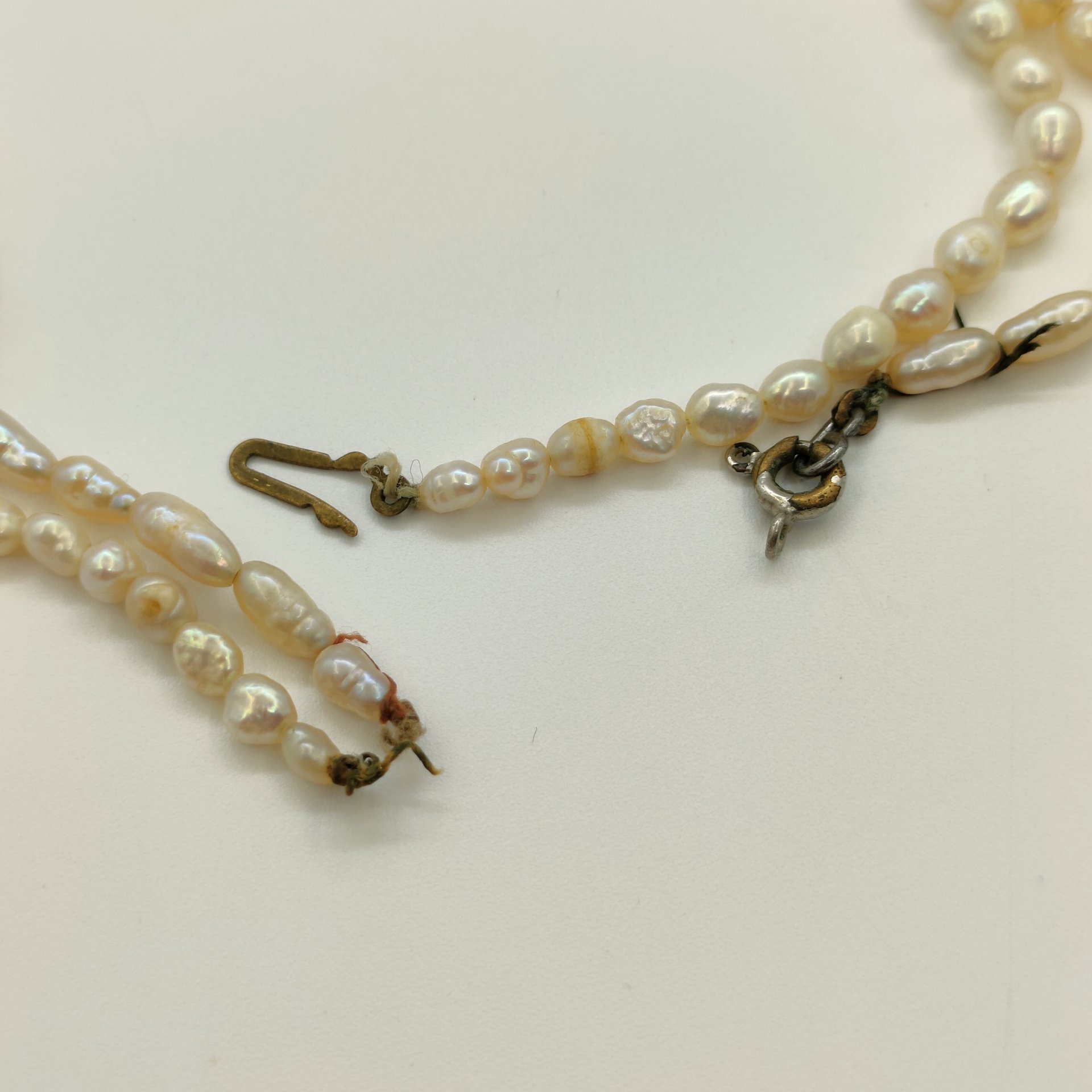 Пара винтажных бус из речного жемчуга различной формы, жемчуг, сплав металлов, СССР, 1970-1990 гг.