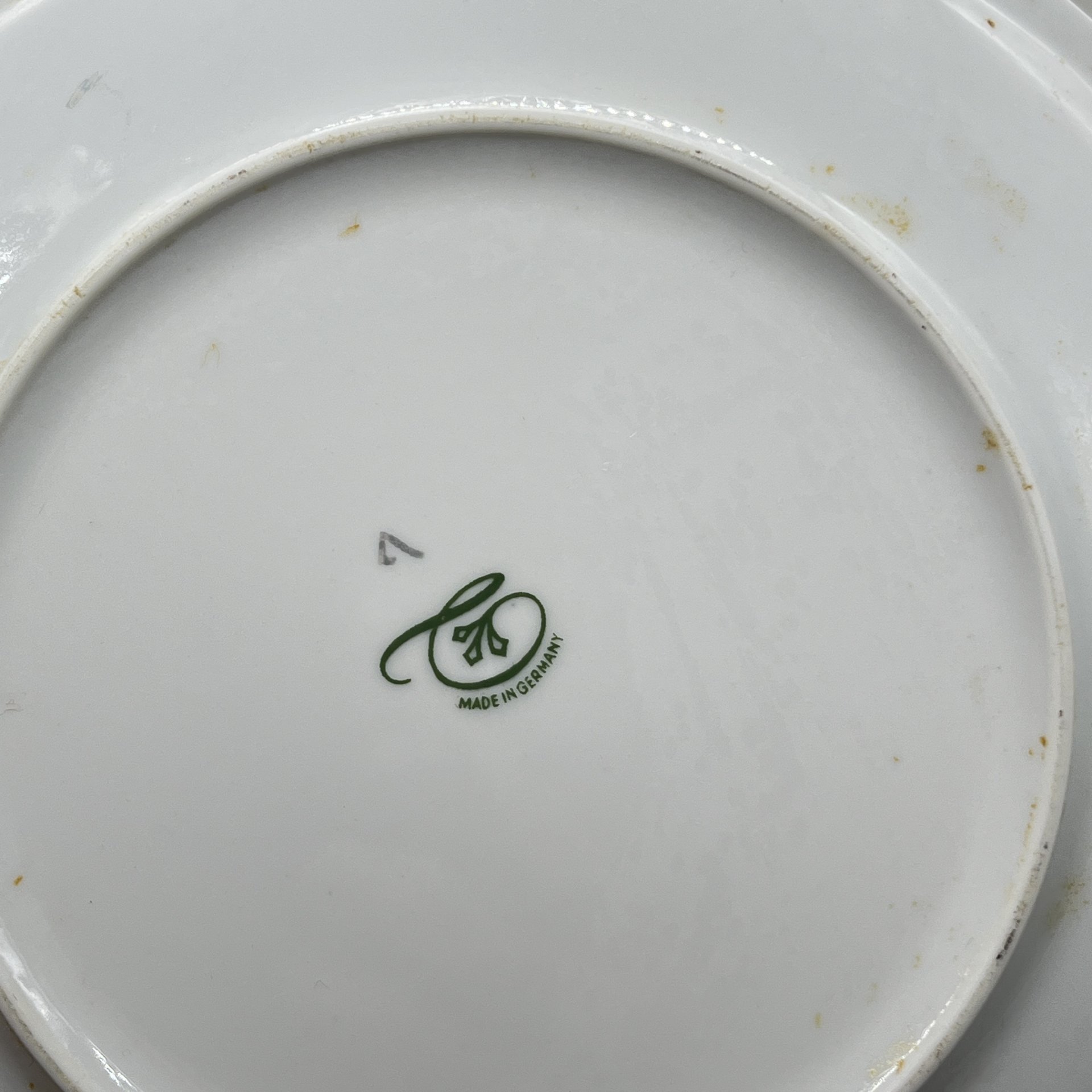 Набор десертных тарелок на 4 персоны из сервиза "Мадонна", фарфор, деколь, золочение, Triptis Porzellan, ГДР, 1957-1968 гг.