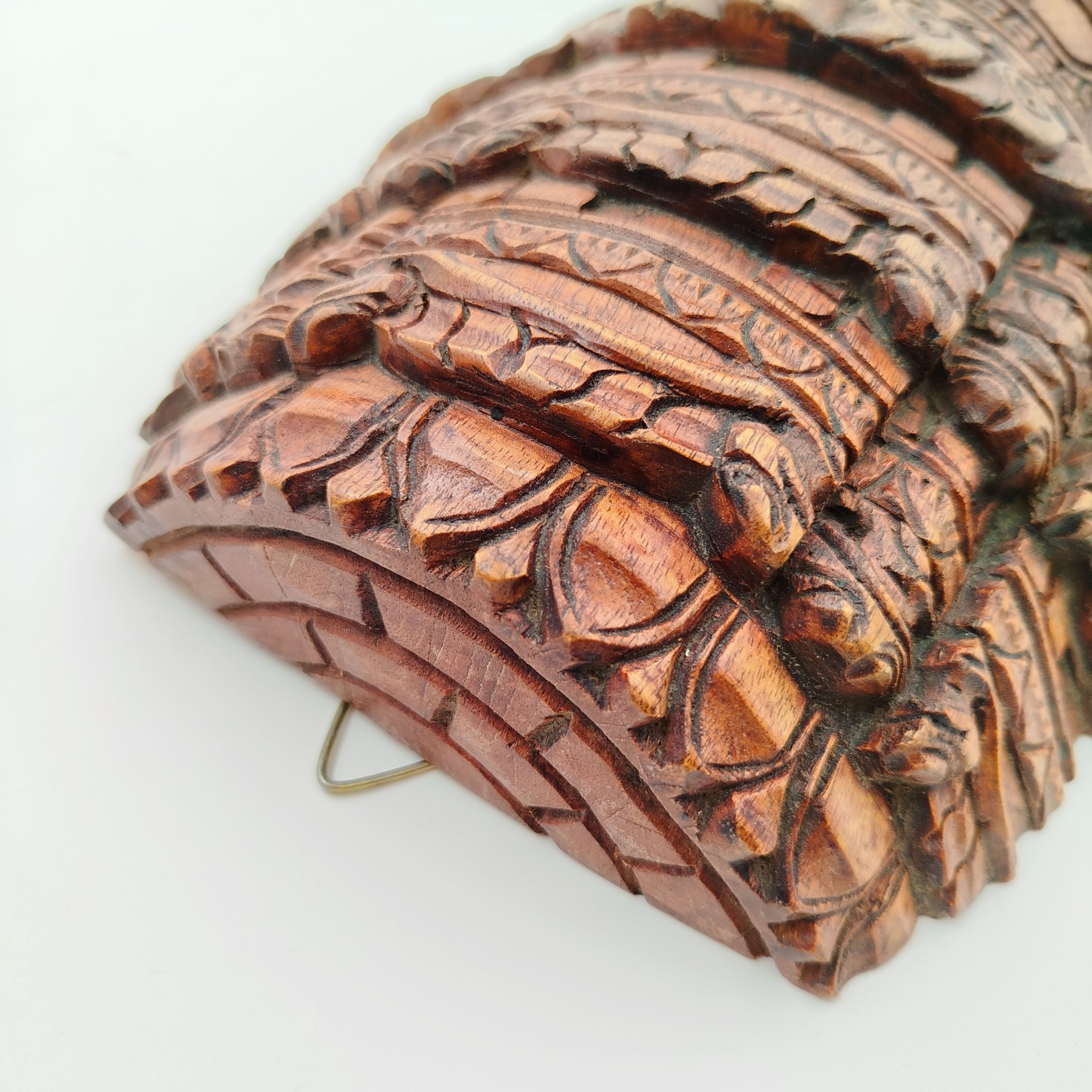 Панно с изображением трехликого Будды, дерево, резьба, металл, Азия, 1990-2015 гг.