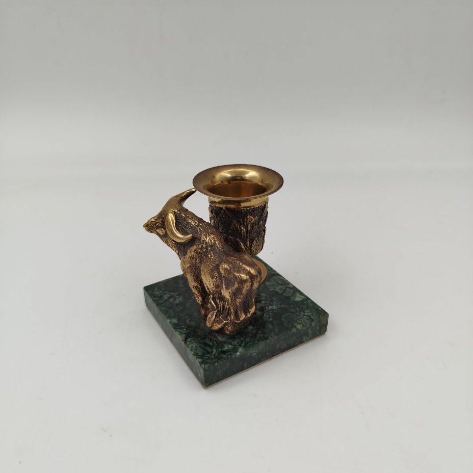 Подсвечник настольный "Бык" (на одну свечу)