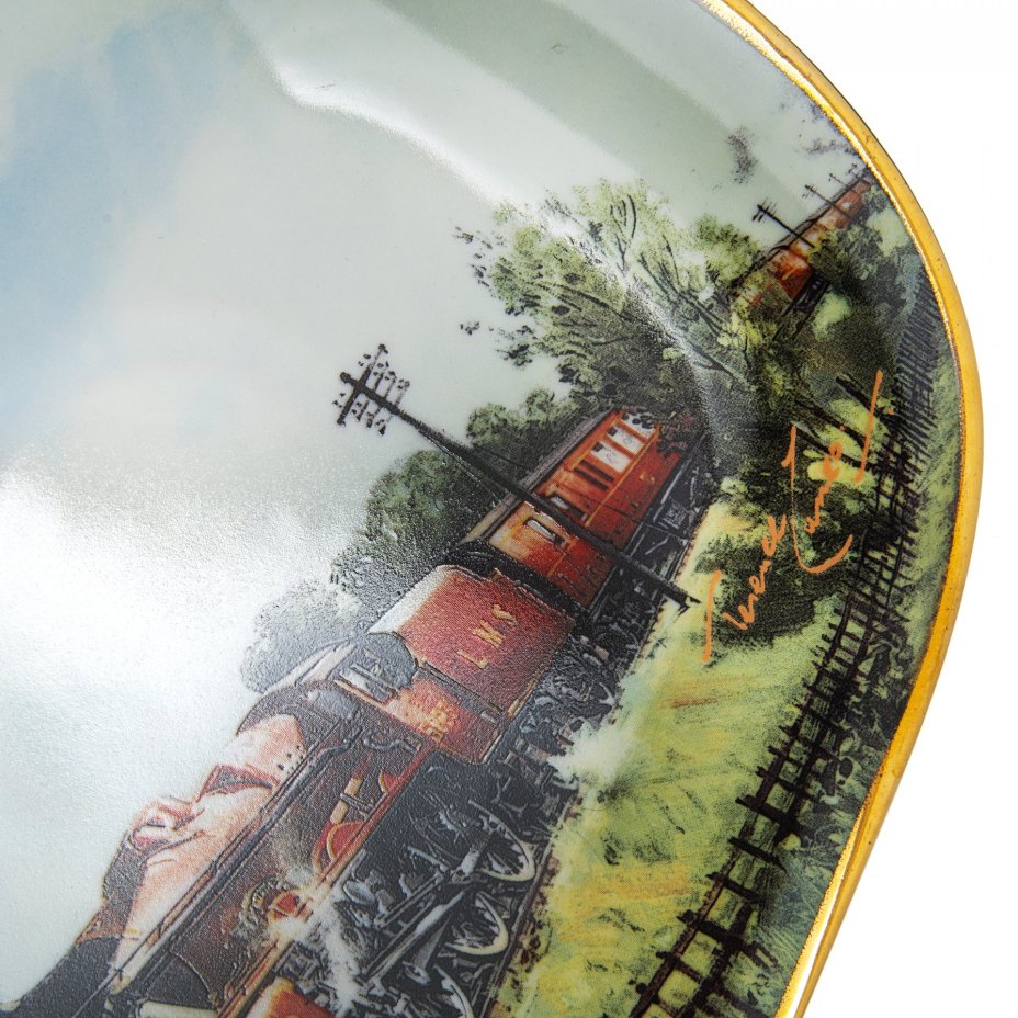 Тарелка коллекционная "Последние гиганты", фарфор, деколь, мануфактура "Davenport Pottery Co.", Англия, 1980-2000 гг. (сертификат)