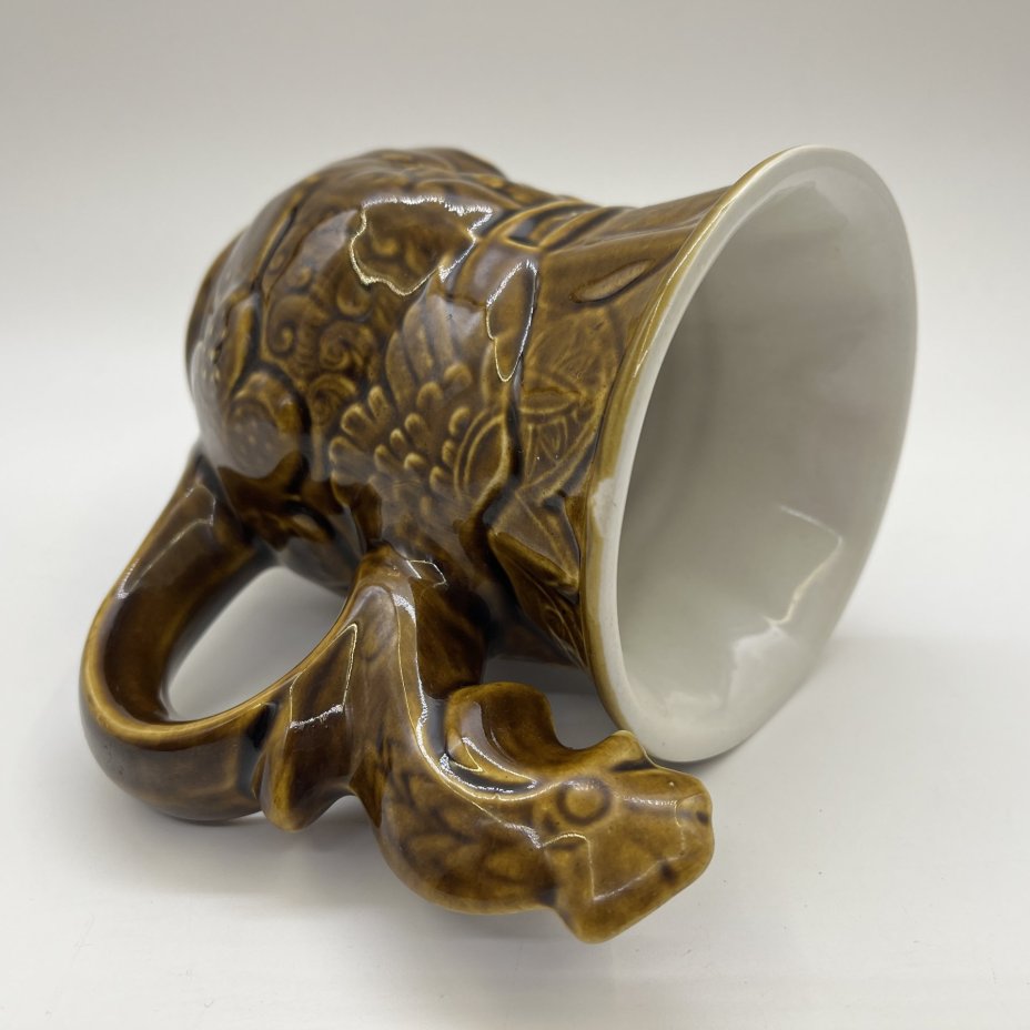 Кружка пивная с фигурной ручкой "Царь Дадон", керамика, цветные поливы, Московский завод «Изолятор», СССР, 1970-1980 гг.