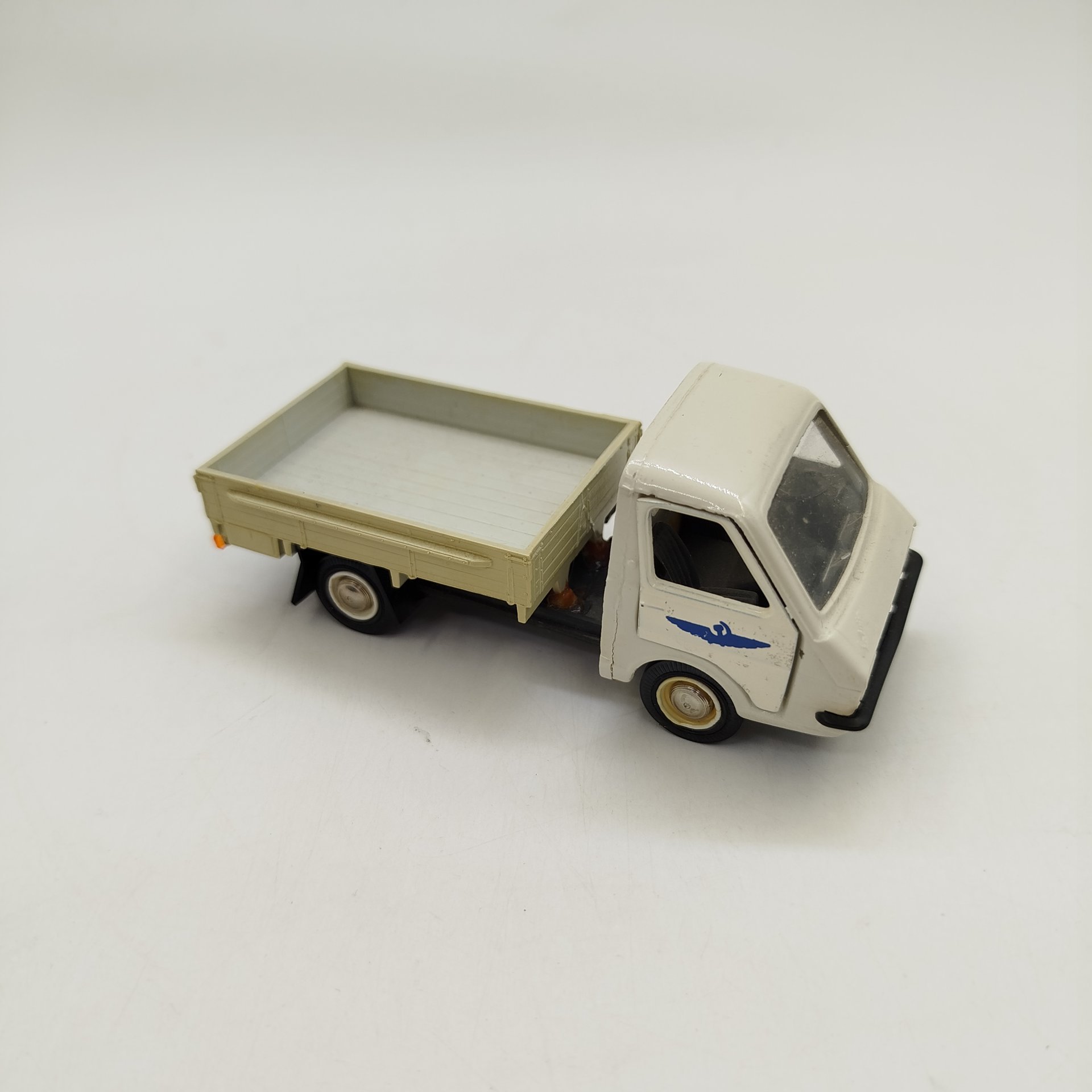 Модель автомобиля РАФ-220, масштаб 1:43, металл, пластик, СССР, 1970-1990 гг.