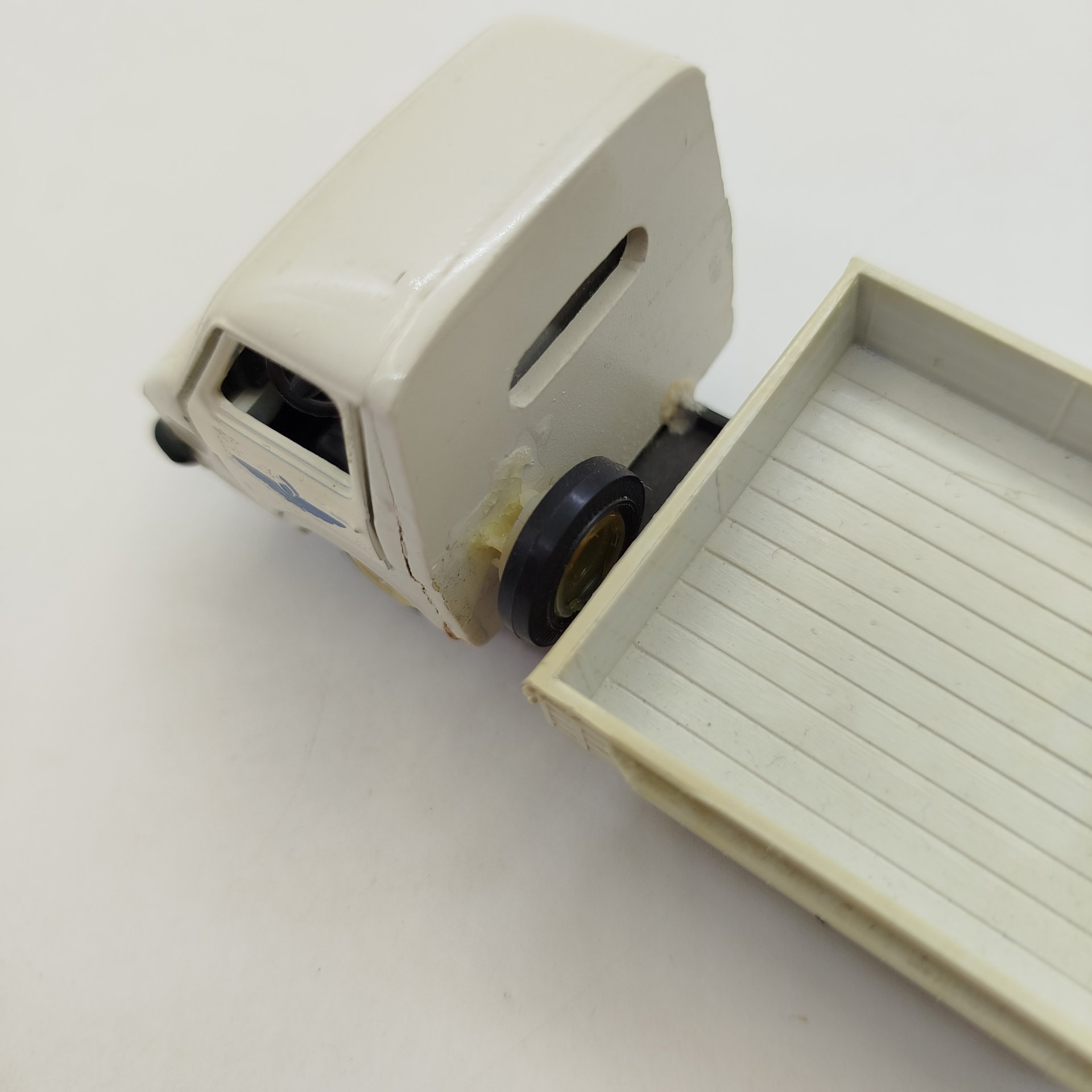 Модель автомобиля РАФ-220, масштаб 1:43, металл, пластик, СССР, 1970-1990 гг.