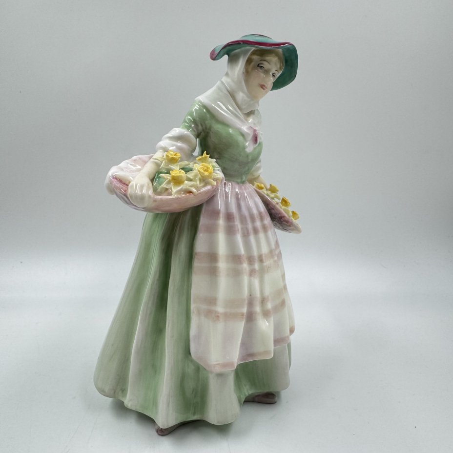 Статуэтка "Цветочница" ("Daffy Down Dilly"), Royal Doulton