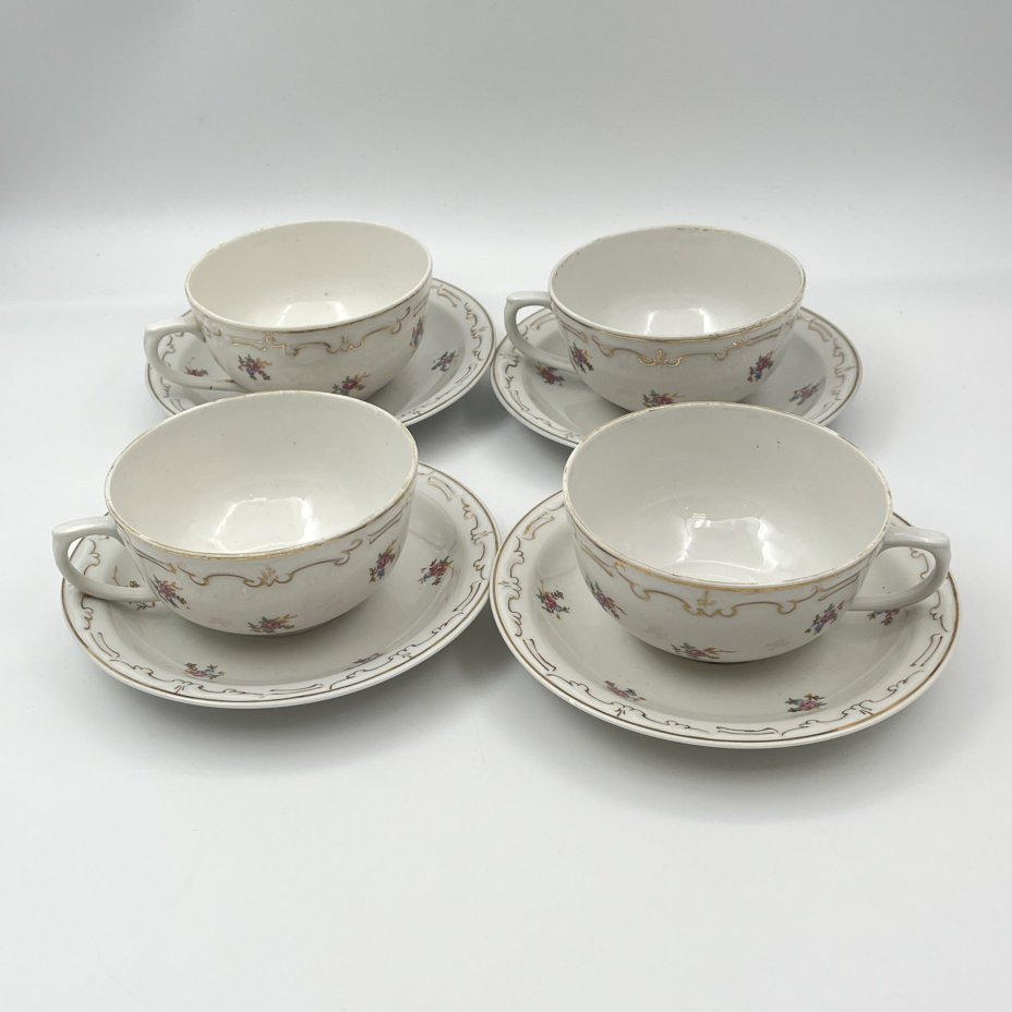 Набор из четырех чайных пар с цветочным декором, фарфор, деколь, золочение, Дулевский фарфоровый завод (Дулёво), СССР, 1956 г.