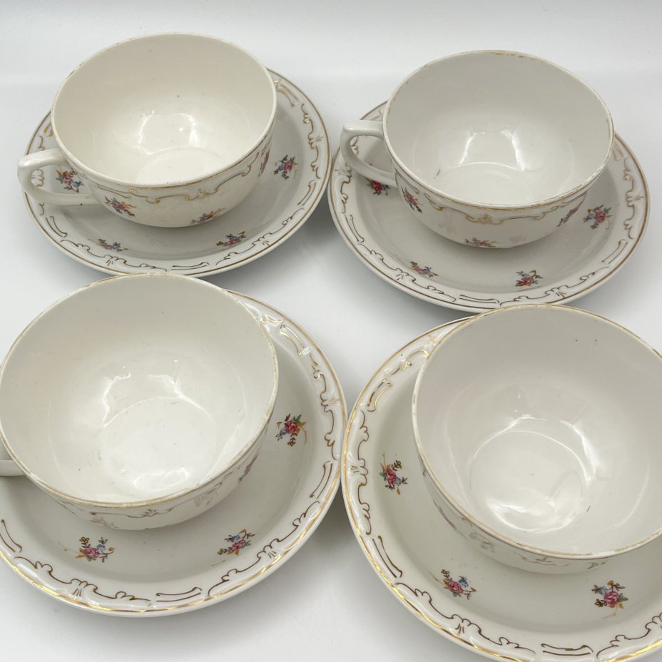 Набор из четырех чайных пар с цветочным декором, фарфор, деколь, золочение, Дулевский фарфоровый завод (Дулёво), СССР, 1956 г.