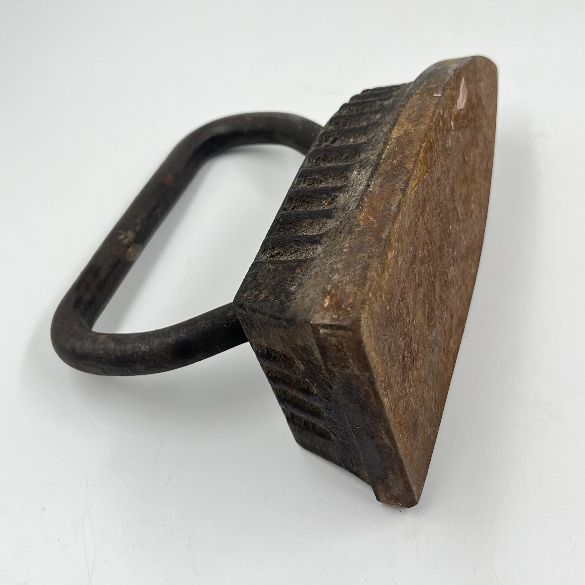 Нагревательный утюг, чугун, СССР, 1940-1960 гг.