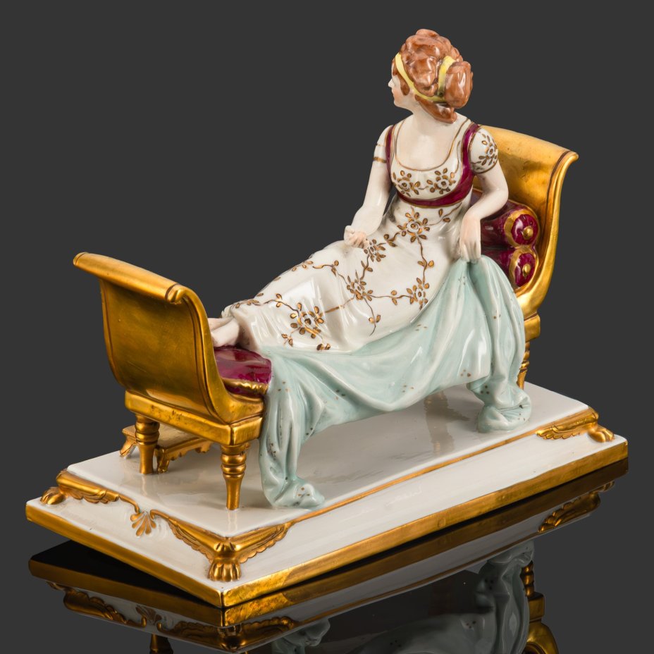 Статуэтка "Мадам Рекамье", по картине Жака Луи Давида