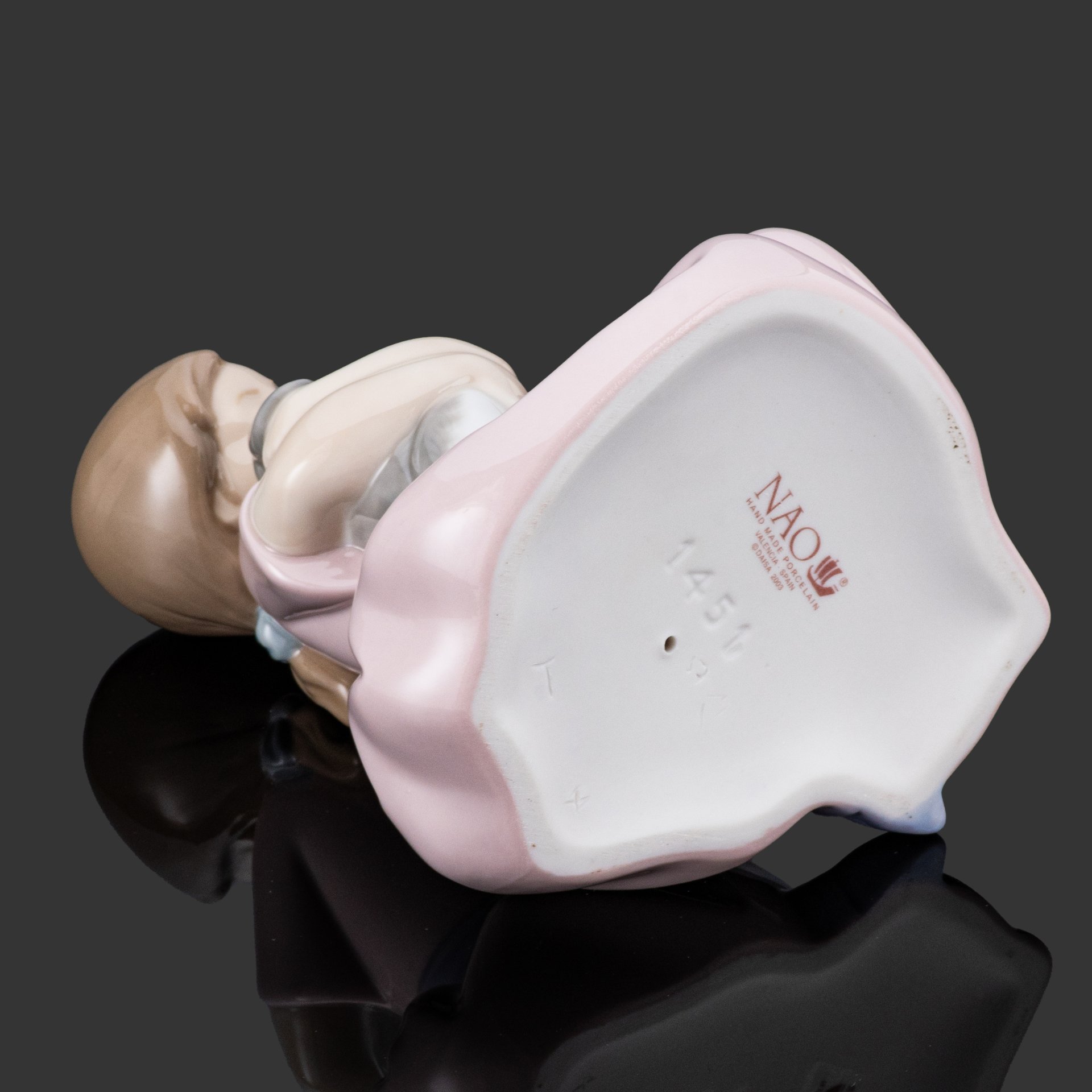 Статуэтка "Девочка со щенком", NAO Porcelain