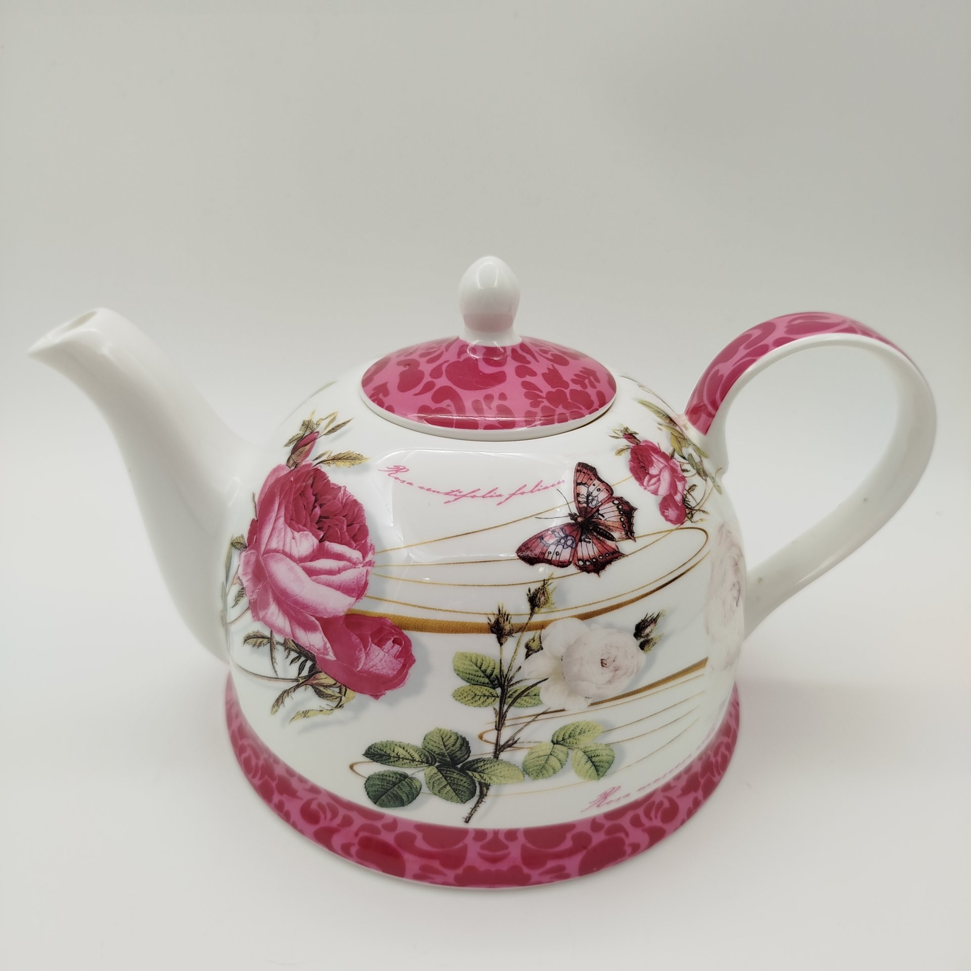 Чайник заварочный, украшенный изображением роз и бабочек, Jameson & Tailor, фарфор, деколь, Германия, 2000-2010 гг.