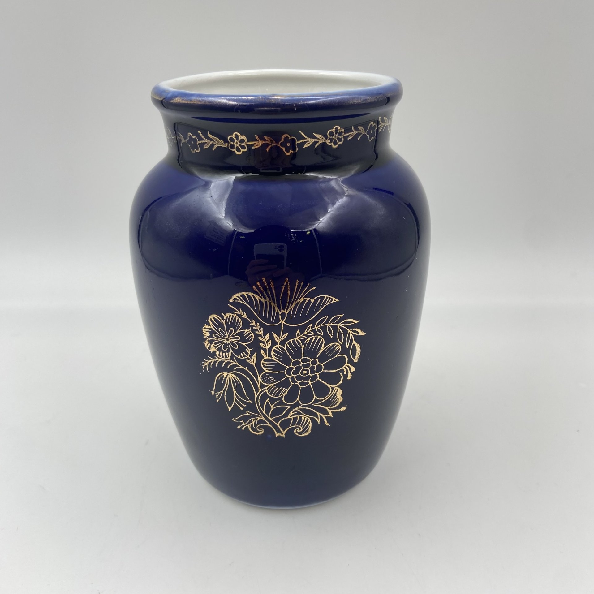 Ваза "Два букета", фарфор, крытье кобальтом, золочение, Ленинградский фарфоровый завод (ЛФЗ), СССР, 1950-1960 гг.