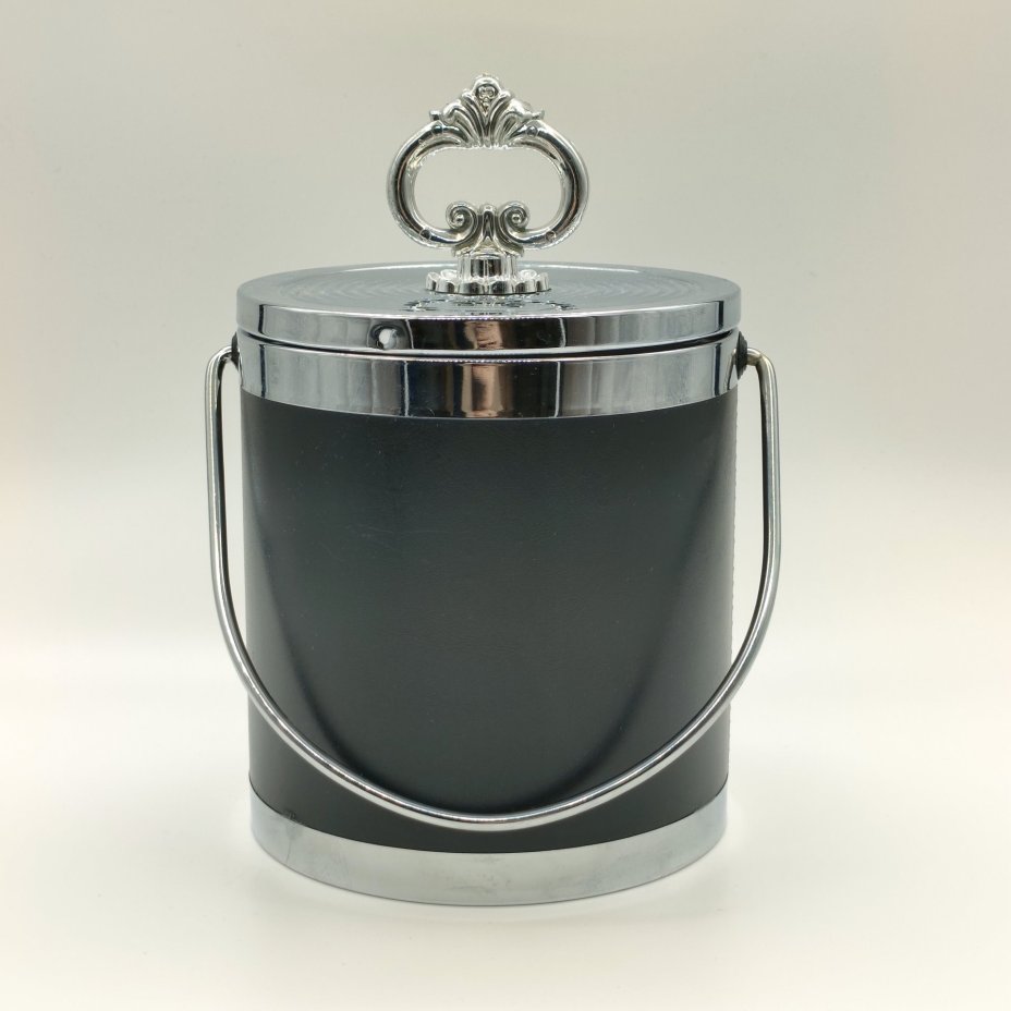 Ведро для льда с рельефным декором в виде герба