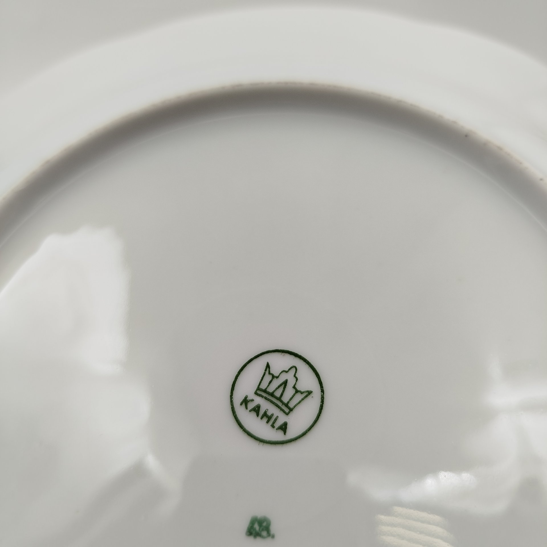 Набор из 5 обеденных тарелок "Мадонна", фарфор, деколь, люстр, золочение, Kahla, ГДР, 1960-1980 гг.