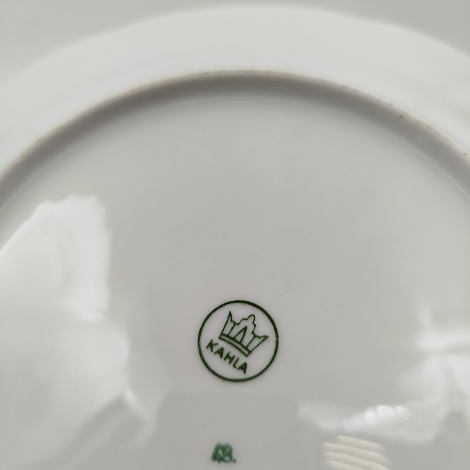 Набор из 5 обеденных тарелок "Мадонна", фарфор, деколь, люстр, золочение, Kahla, ГДР, 1960-1980 гг.