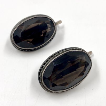 Серьги с крупными вставками темно-коричневого оттенка, мельхиор (медь-никель), стекло, СССР, 1970-1990 гг.