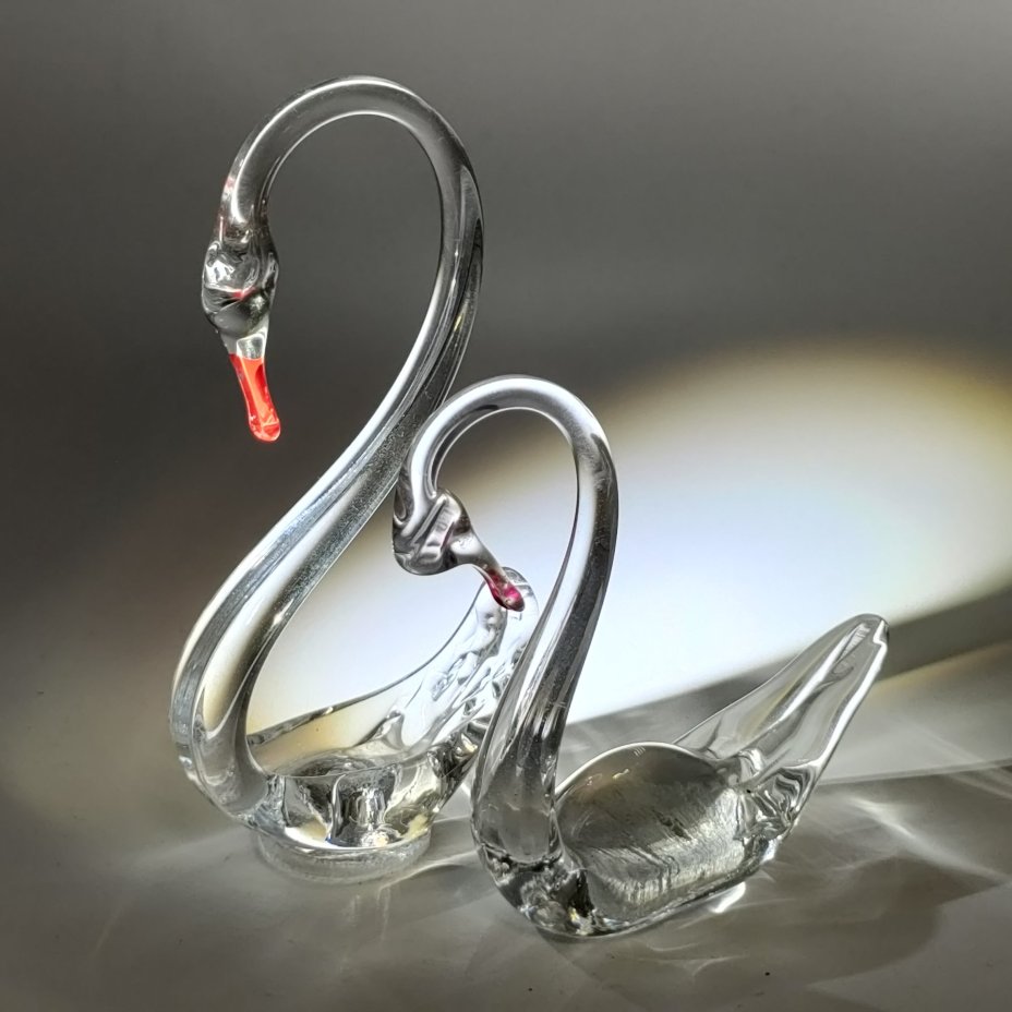 Пара статуэток "Лебеди"