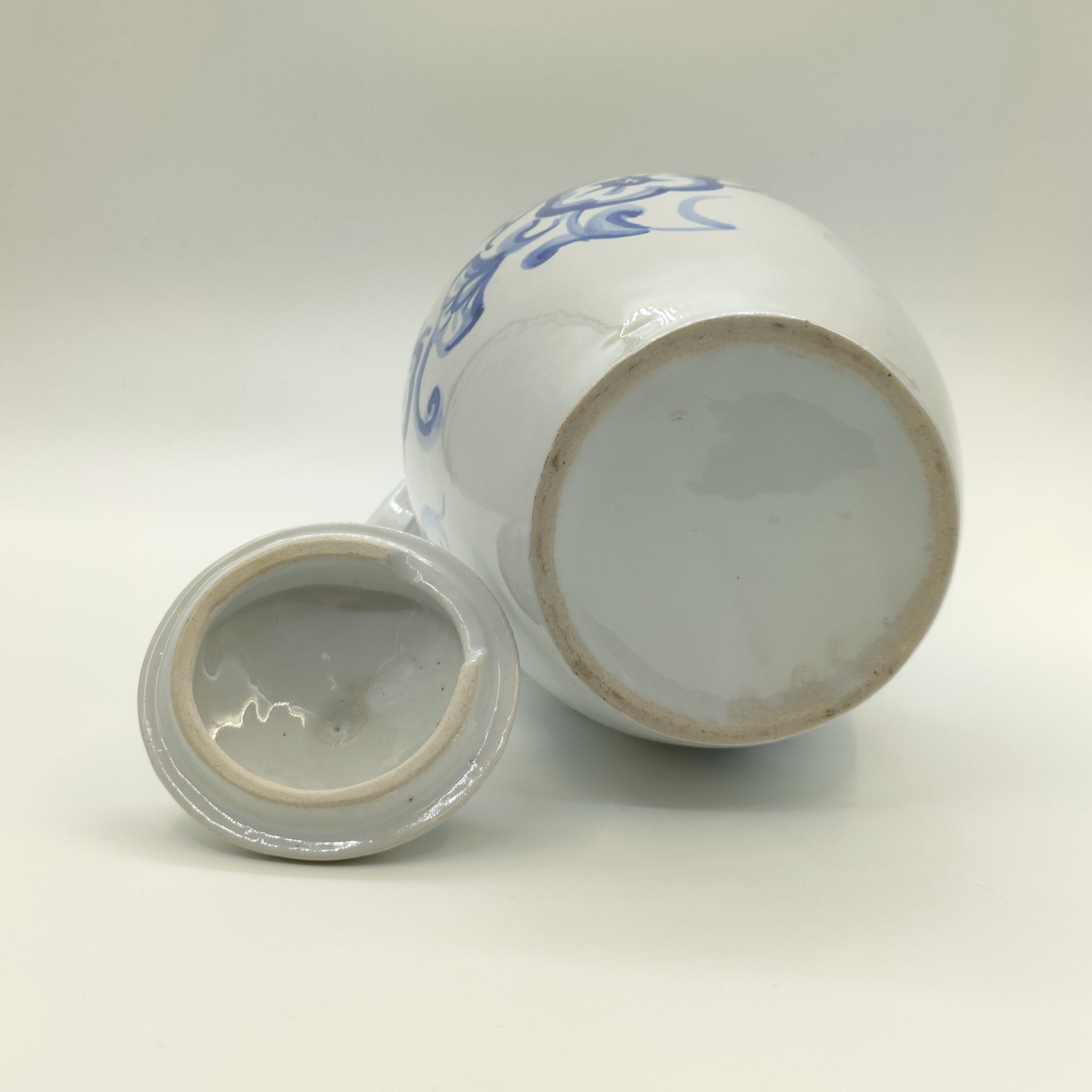 Кувшин с цветочным декором, фарфор, роспись, СССР, 1970-1990 гг.