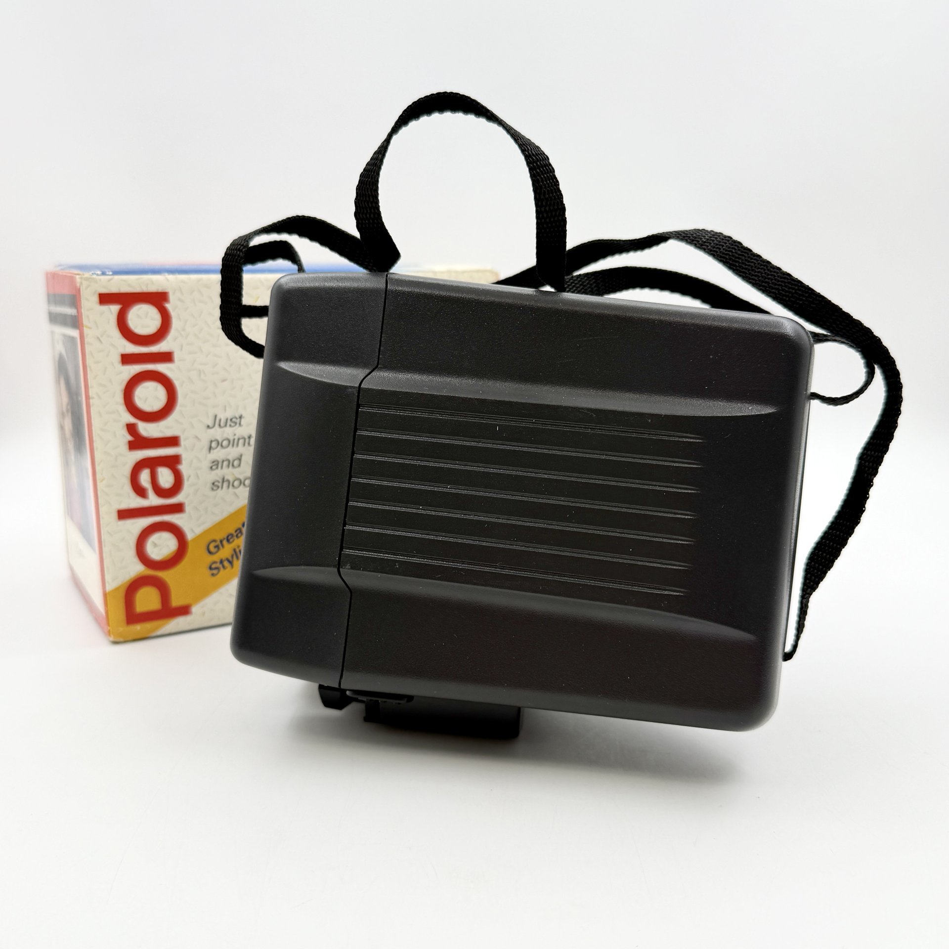 Фотоаппарат "Polaroid One Step Close Up" в оригинальной коробке, пластик, Polaroid, Великобритания, 1980-1990 гг.