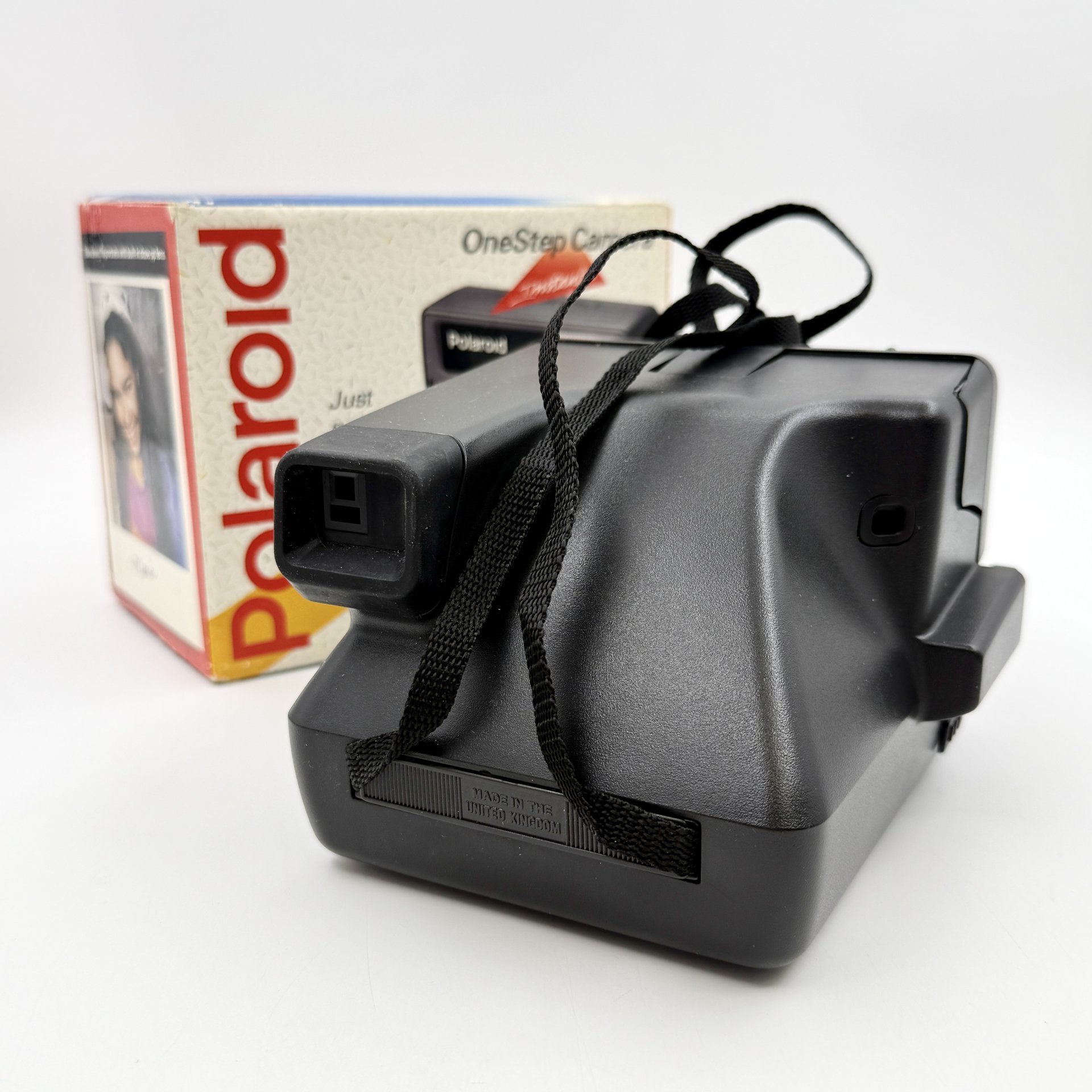 Фотоаппарат "Polaroid One Step Close Up" в оригинальной коробке, пластик, Polaroid, Великобритания, 1980-1990 гг., Polaroid