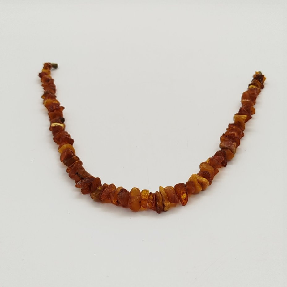 Бусы винтажные из необработанного янтаря с крупными бусинами различной формы медового цвета
