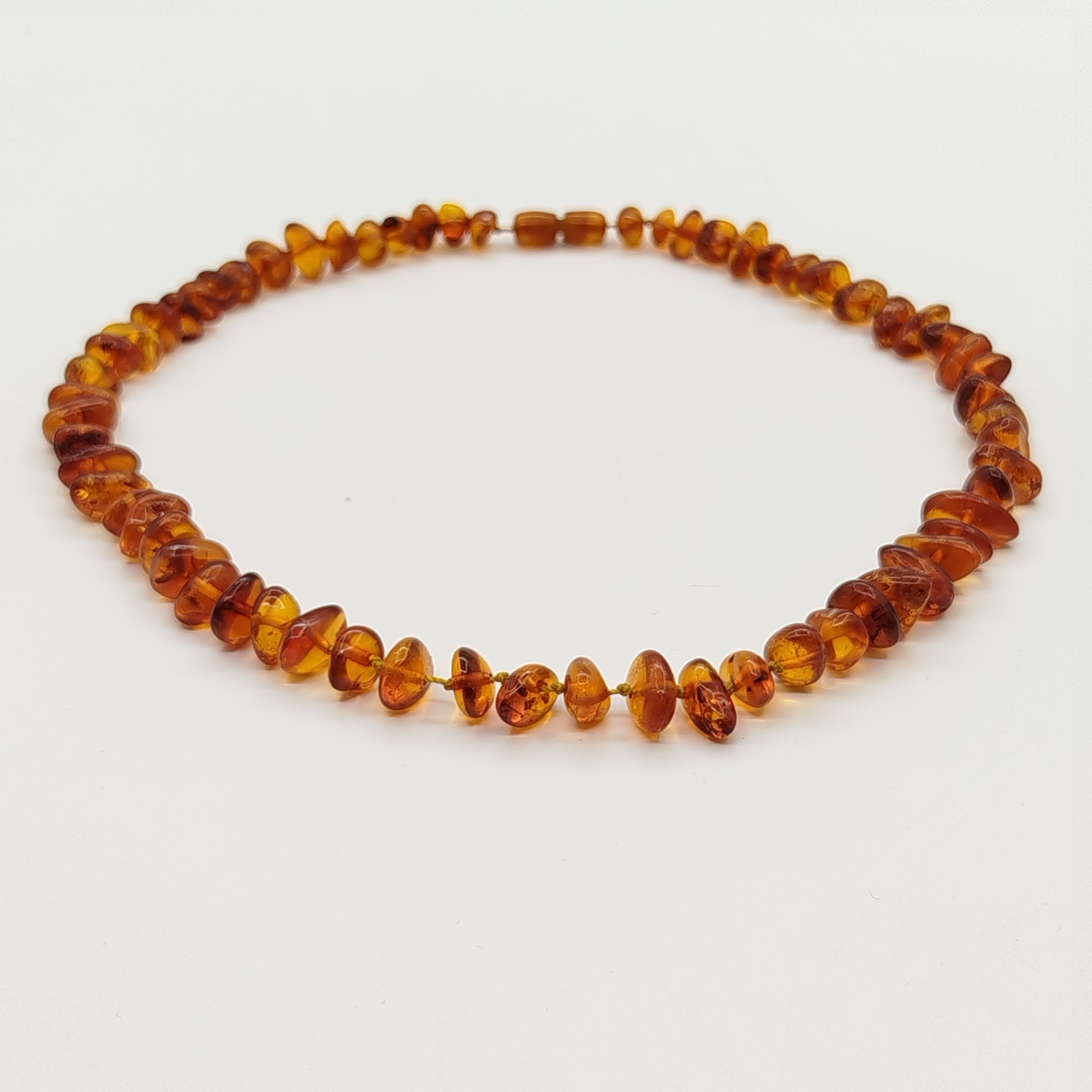 Бусы винтажные с бусинами различных форм