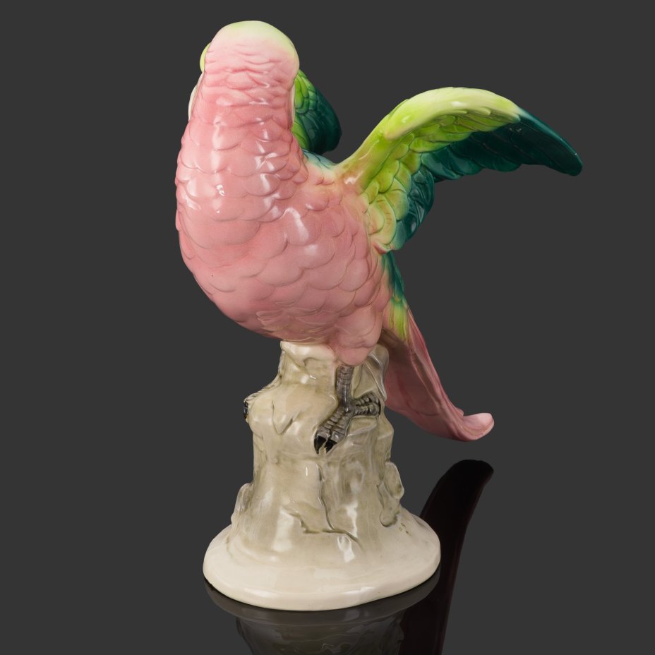 Статуэтка "Попугай", фаянс, аэрография, роспись, Hertwig & Co., Германия, 1941-1958 гг.