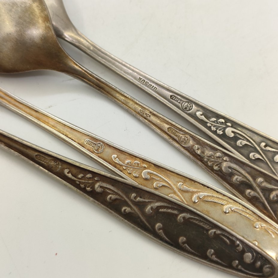 Набор чайных ложек "Пламя" на 4 персоны (в подборе), мНЦ (медь-никель-цинк), Кольчугинский завод цветных металлов, СССР, 1962-1991 гг.