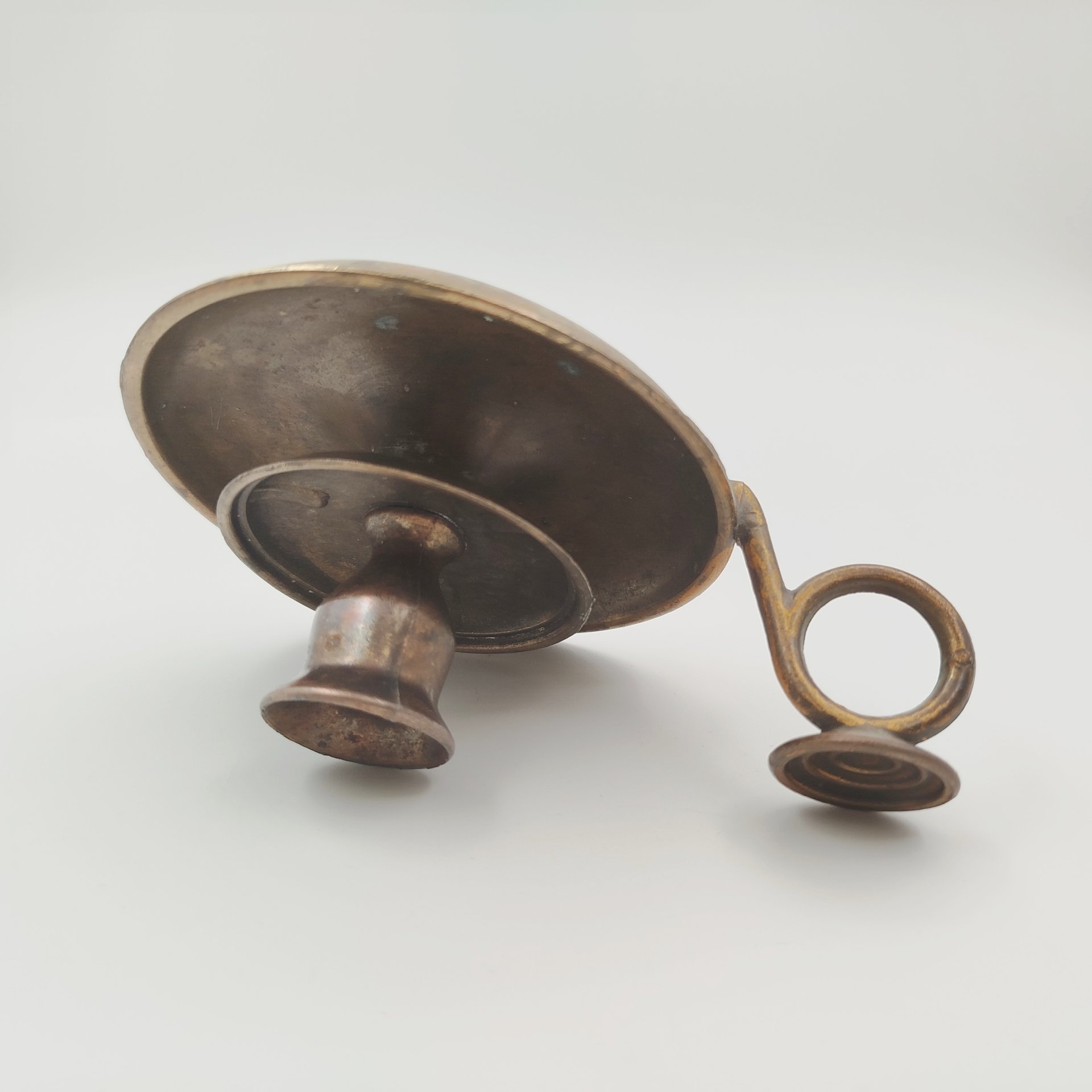 Подсвечник на одну свечу (винтаж), медный сплав, литье, Европа, 1900-1930 гг.