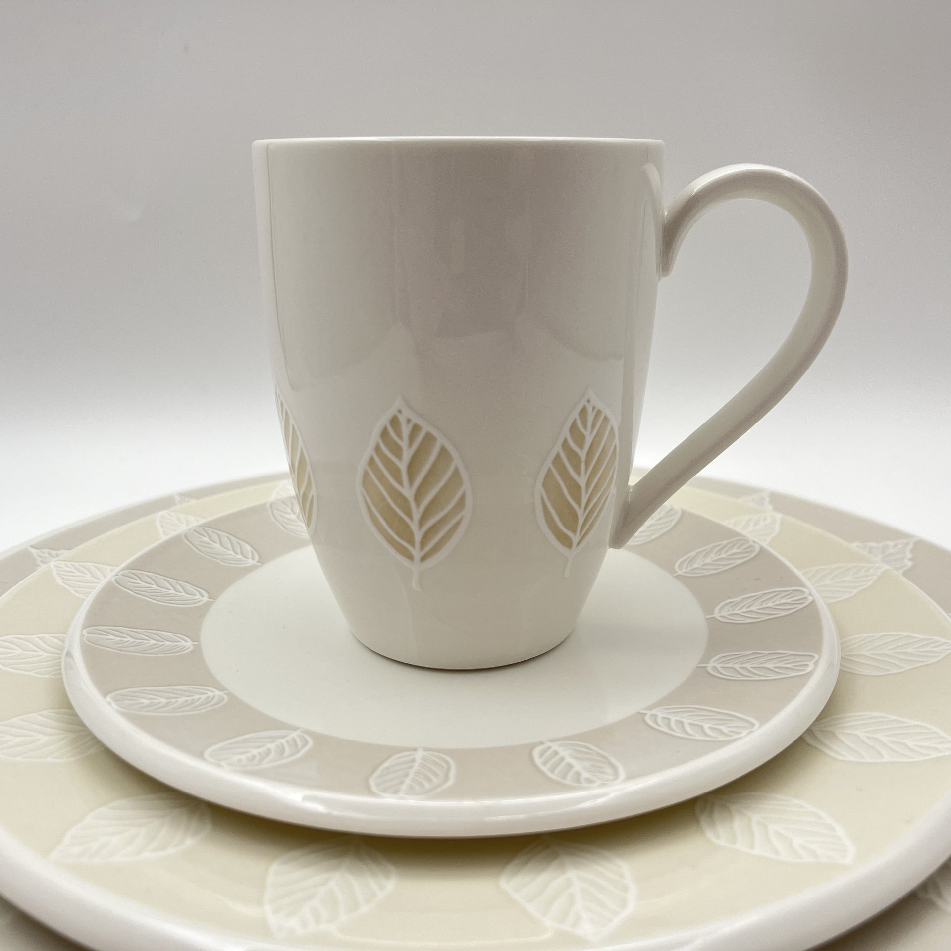 Набор на 1 персону (чашка, блюдце, десертная и столовая тарелки) серия "Metropolitan Collection" с декором "City Park", фарфор, Villeroy & Boch, Германия, 2010-2020 гг.