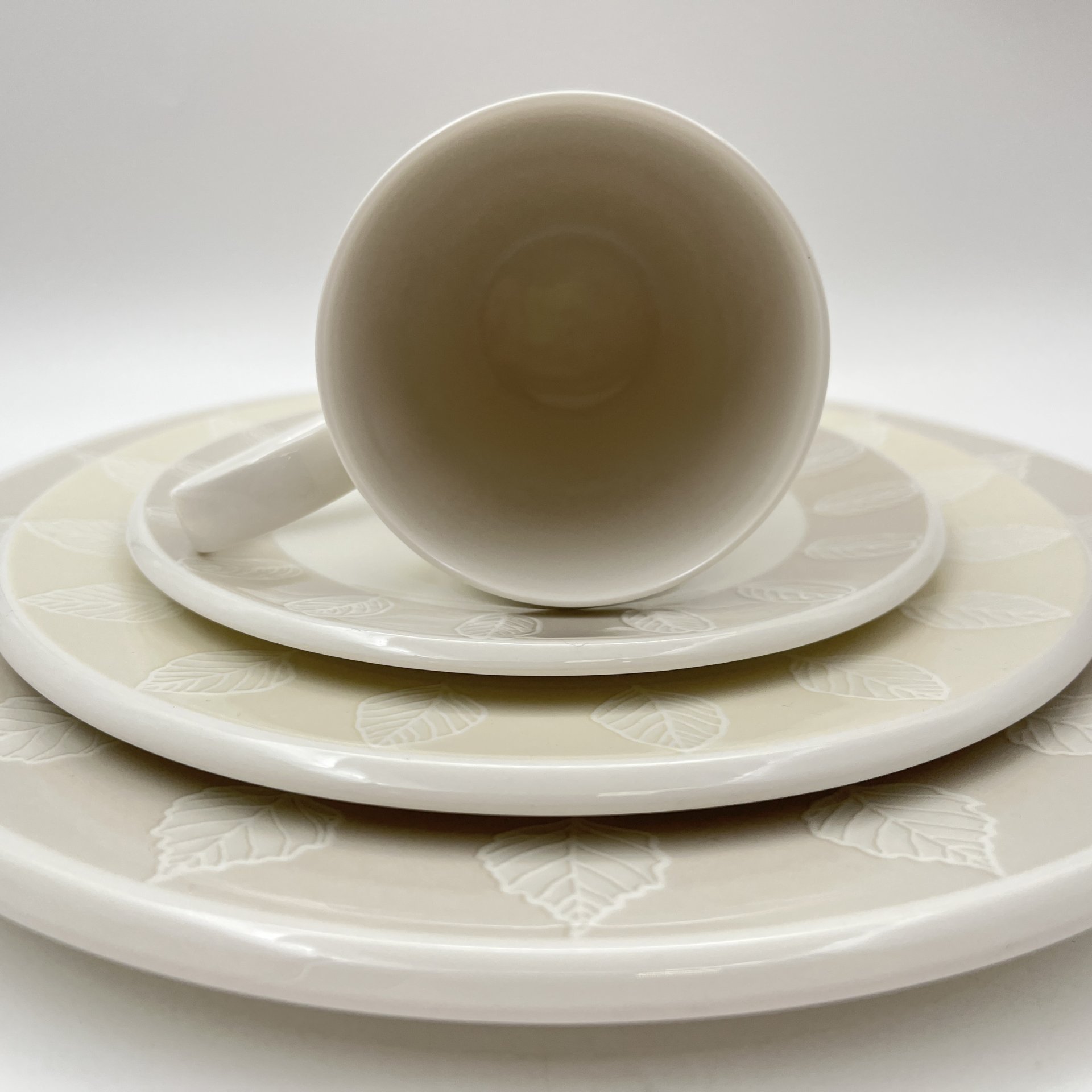 Набор на 1 персону (чашка, блюдце, десертная и столовая тарелки) серия "Metropolitan Collection" с декором "City Park", фарфор, Villeroy & Boch, Германия, 2010-2020 гг.