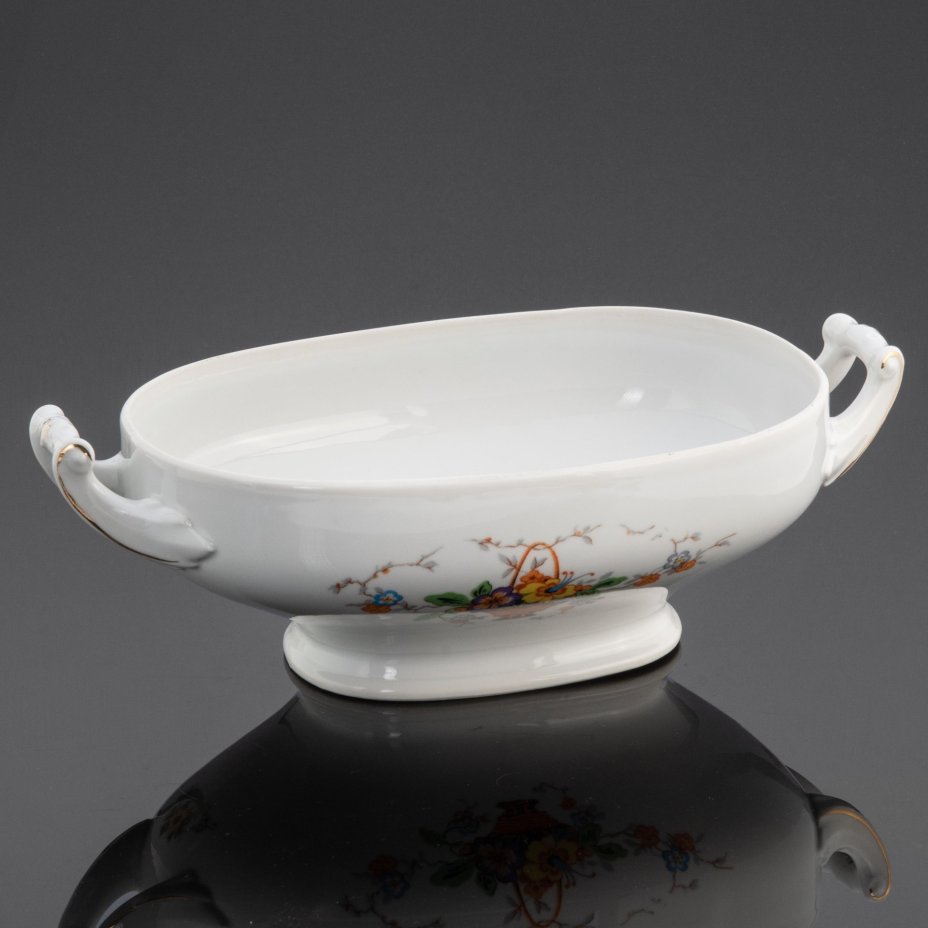 Супница с цветочным декором, мануфактура "United porcelain factories"