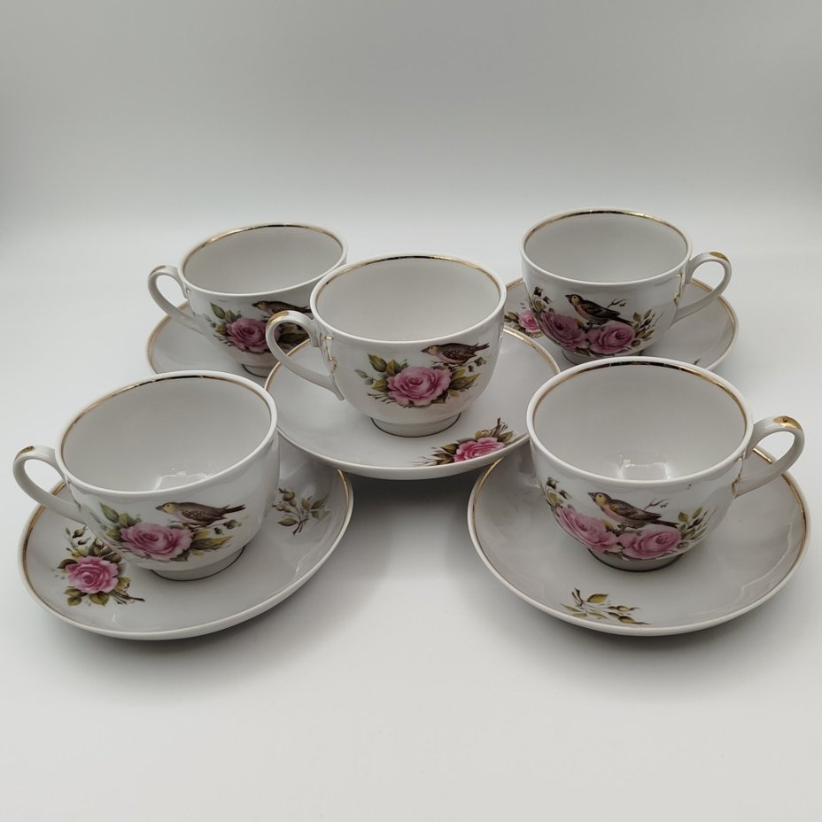 Сервиз чайный на 5 персон (12 предметов), украшенный цветами и птицами, фарфор, деколь, золочение, Дулевский фарфоровый завод (Дулёво), Российская Федерация, 2000 г.