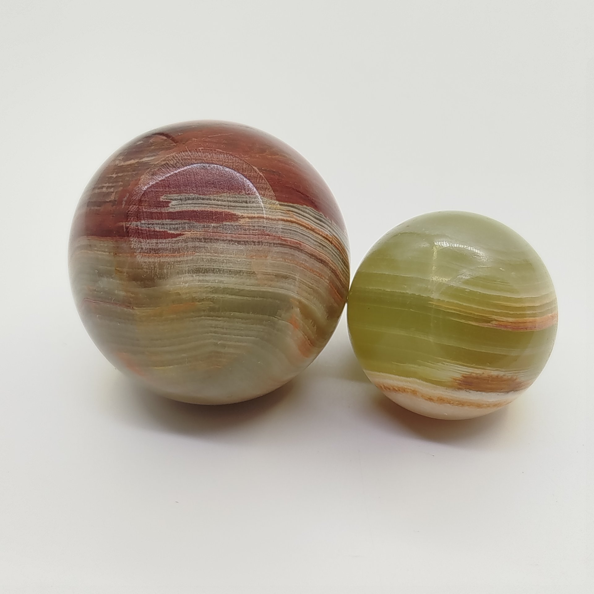 Пара статуэток "Яблоко", оникс, металл, золочение, Азия