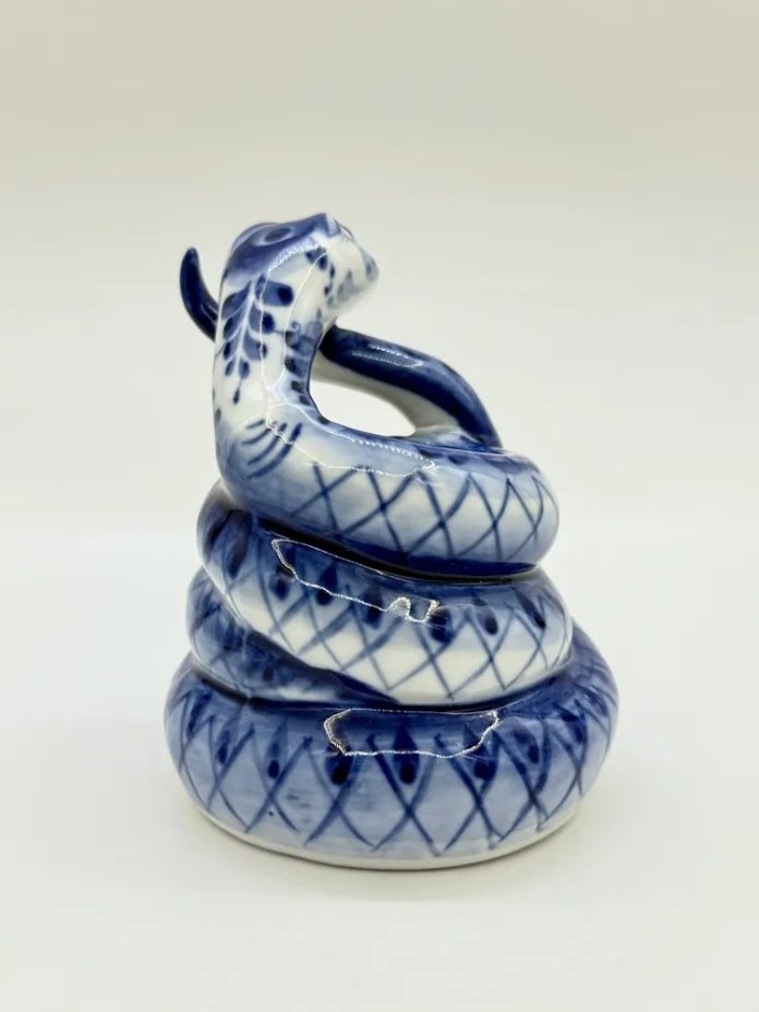 Статуэтка "Змея", Гжель