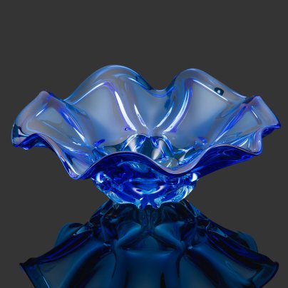 Ваза-фруктовница синего цвета