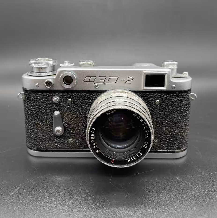 Фотоаппарат "ФЭД-2" с объективом "Юпитер-8" в родном кофре, Харьковский машиностроительный завод им. Дзержинского (ФЭД)