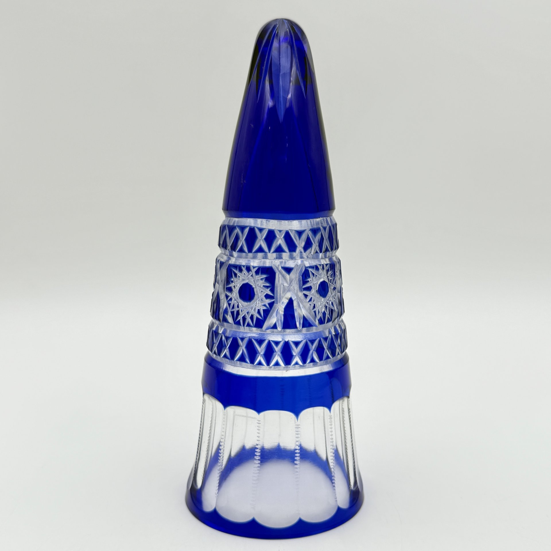 Рог изобилия кобальтового цвета, стекло, алмазная грань, СССР, 1980-1990 гг.