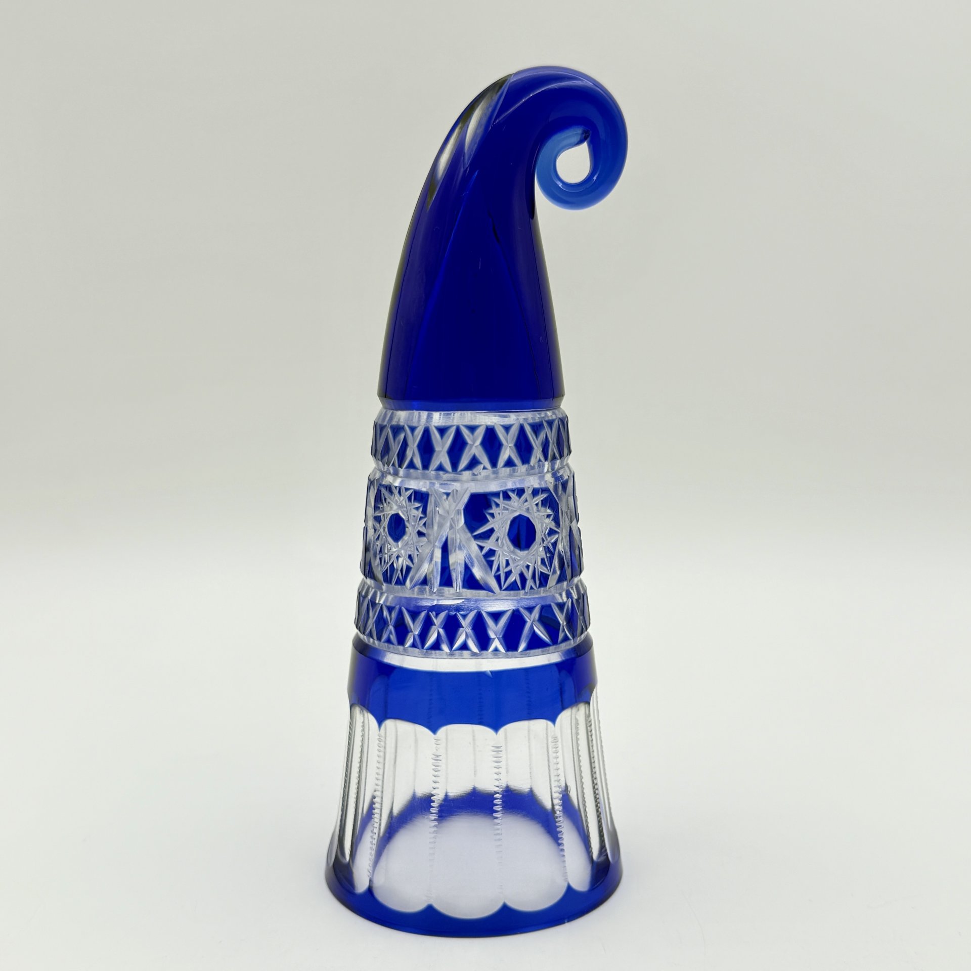 Рог изобилия кобальтового цвета, стекло, алмазная грань, СССР, 1980-1990 гг.